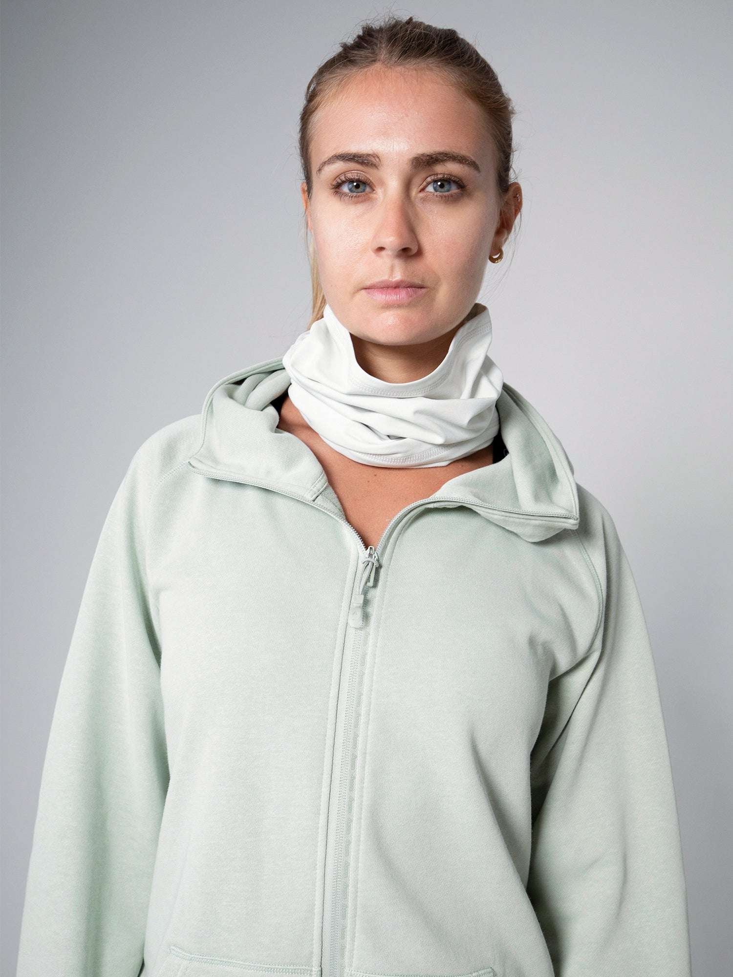 NECK WARMER For Women - Aora Athliesure Shop online in UAE
