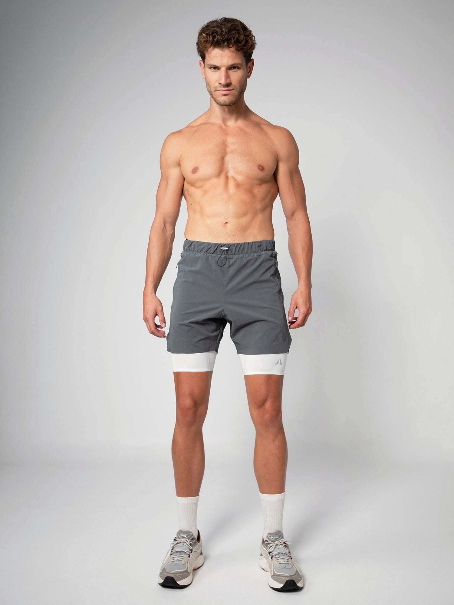 HIGH PERFORMANCE SHORT