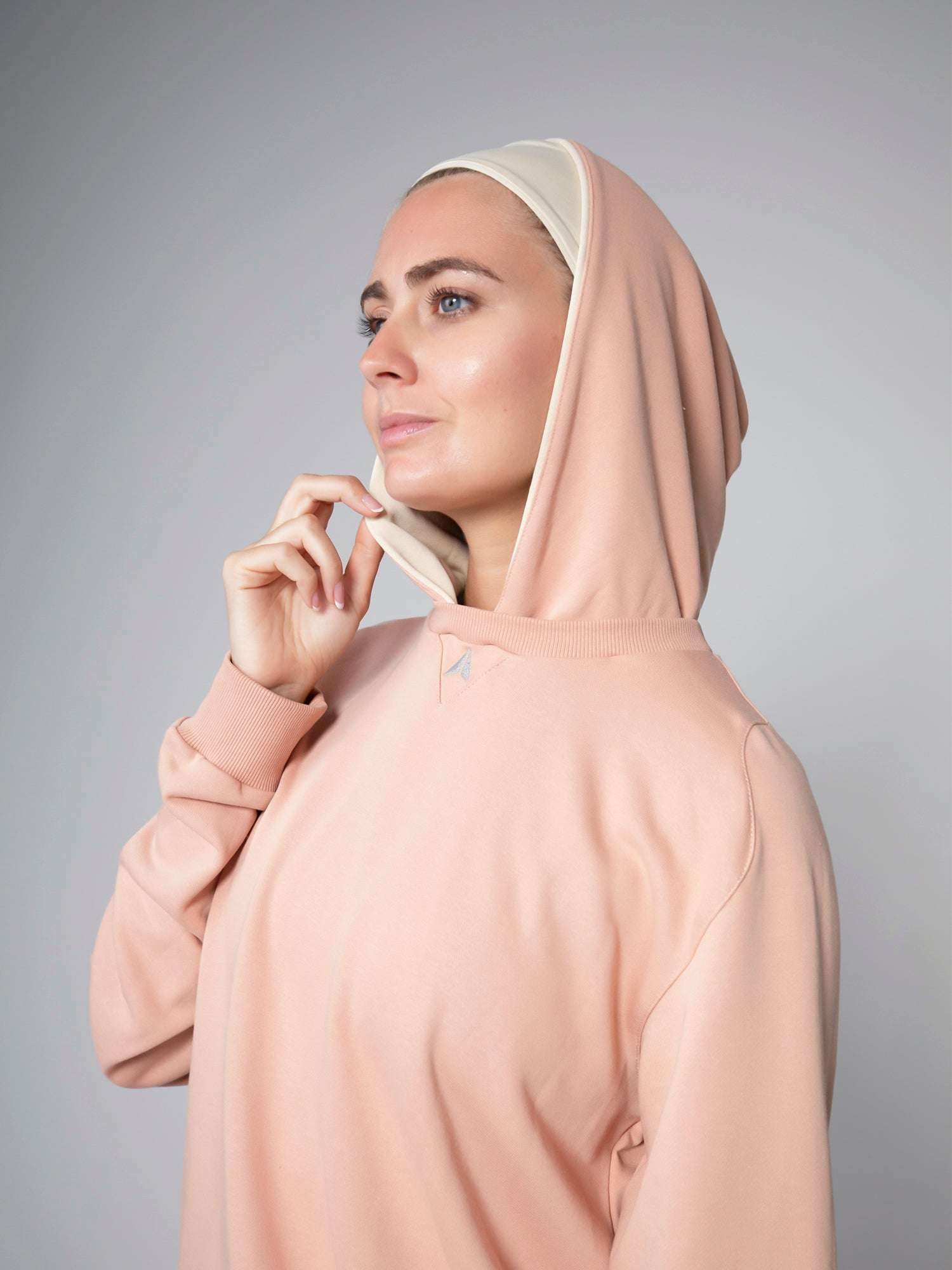 UNISEX CHROME QAZE BI-COLOR HOODIE For Women - Aora Activewear Shop online in UAE