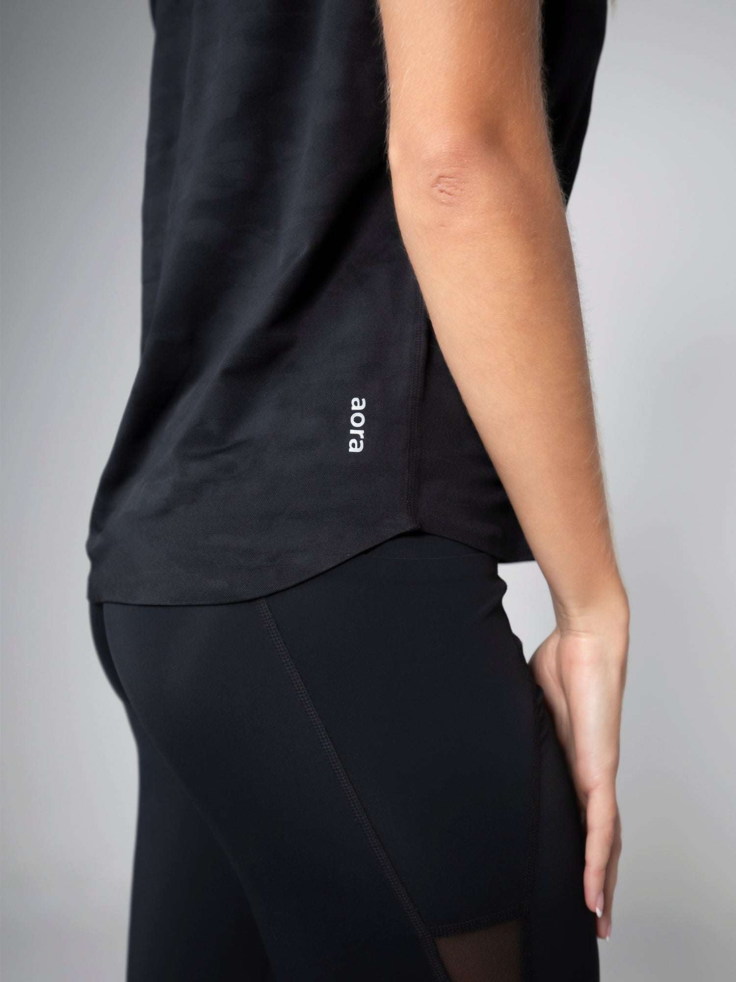 ULTRALIGHT PERFORMANCE TSHIRT For Women - Aora Activewear Shop online in Sharjah