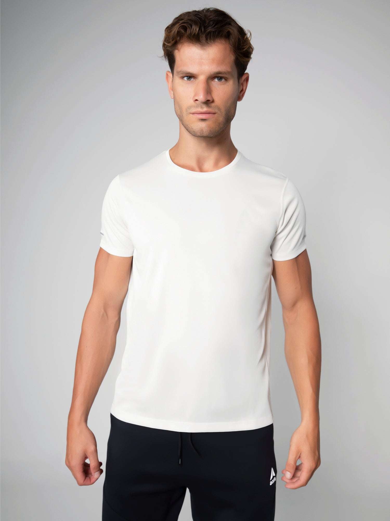 ULTRALIGHT MESH TEE For Men - Aora Activewear Shop online in Dubai