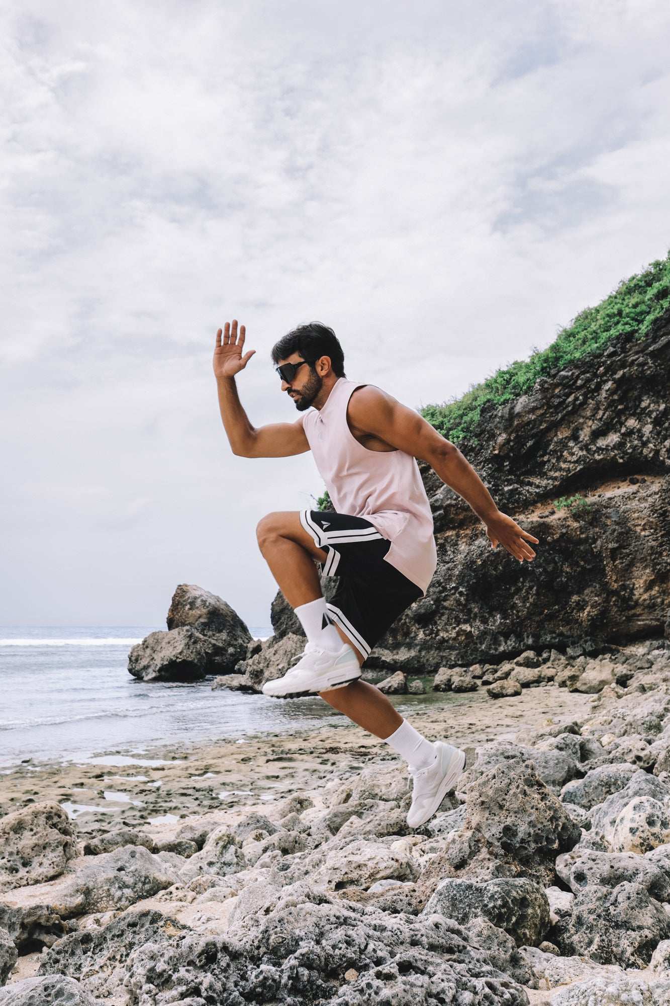 TECH BASKETBALL SHORT For Men - Aora Athliesure Shop online in UAE