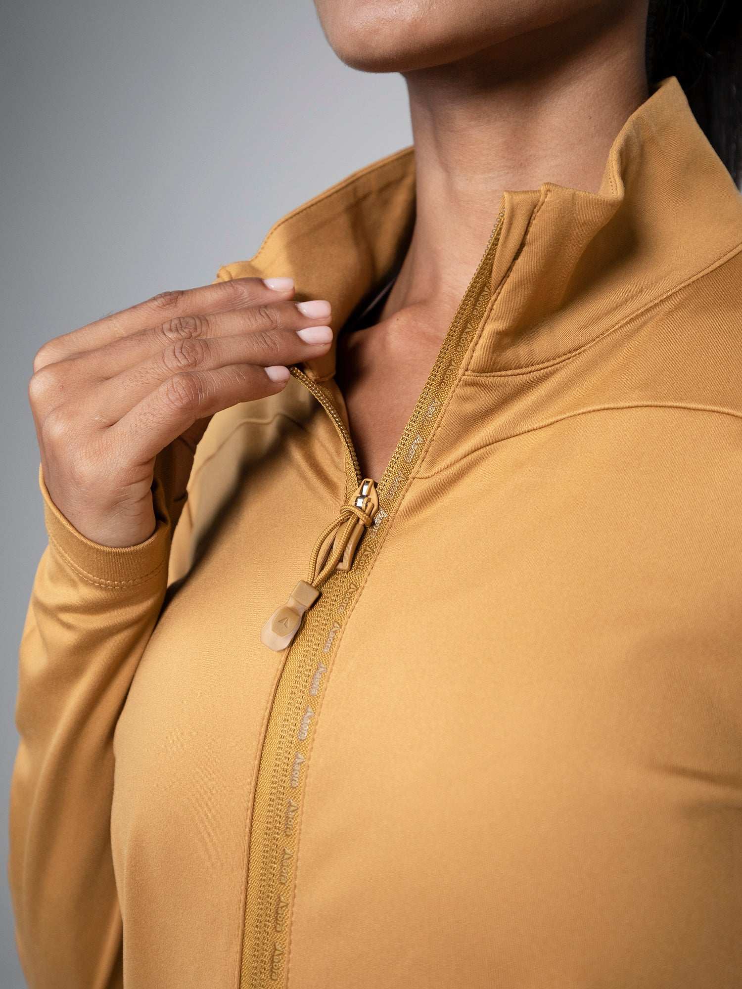 RAIN PERFORMANCE JACKET - CARAMEL