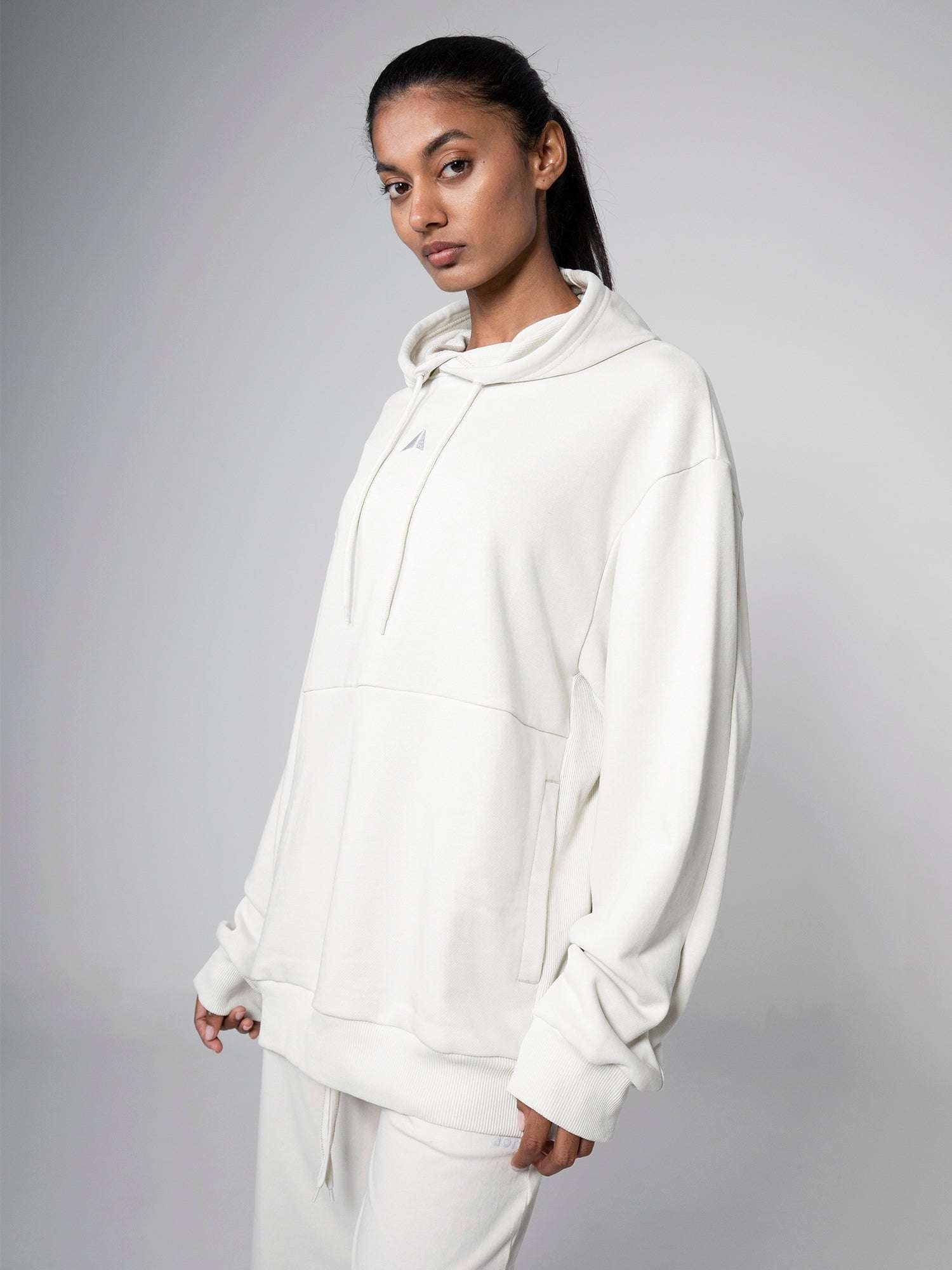 UNISEX SANTARO OVERSIZE HOODIE For Women - Aora Activewear Shop online in UAE