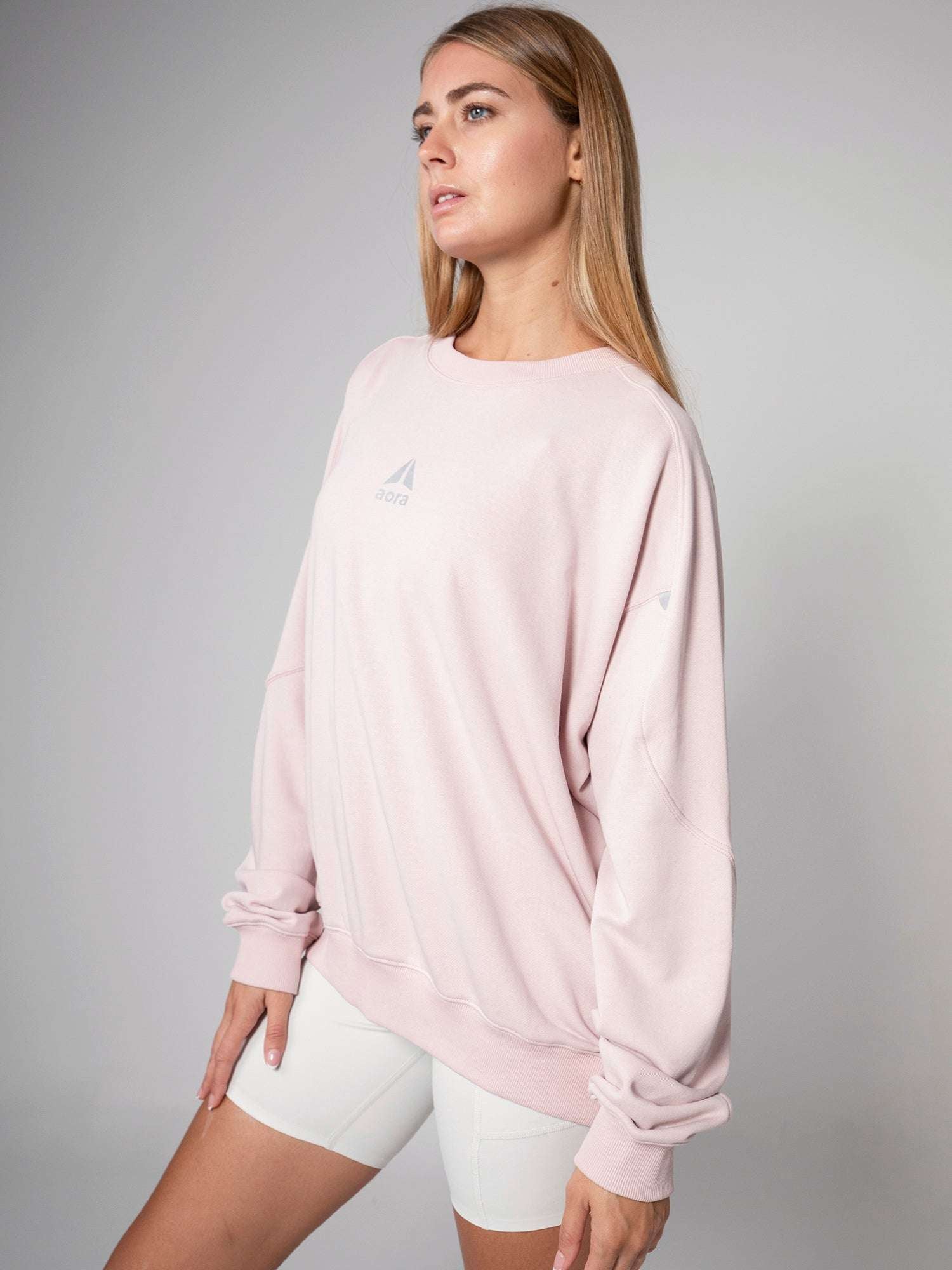 UNISEX NAIKAN OVERSIZE SWEATER For Women - Aora Activewear Shop online in Dubai
