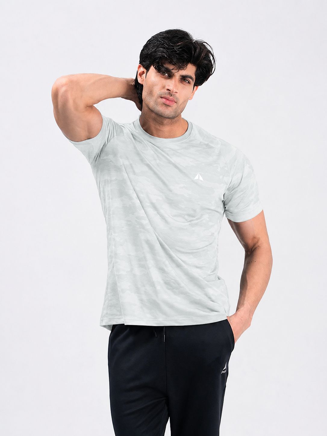 PERFORMANCE TSHIRT
