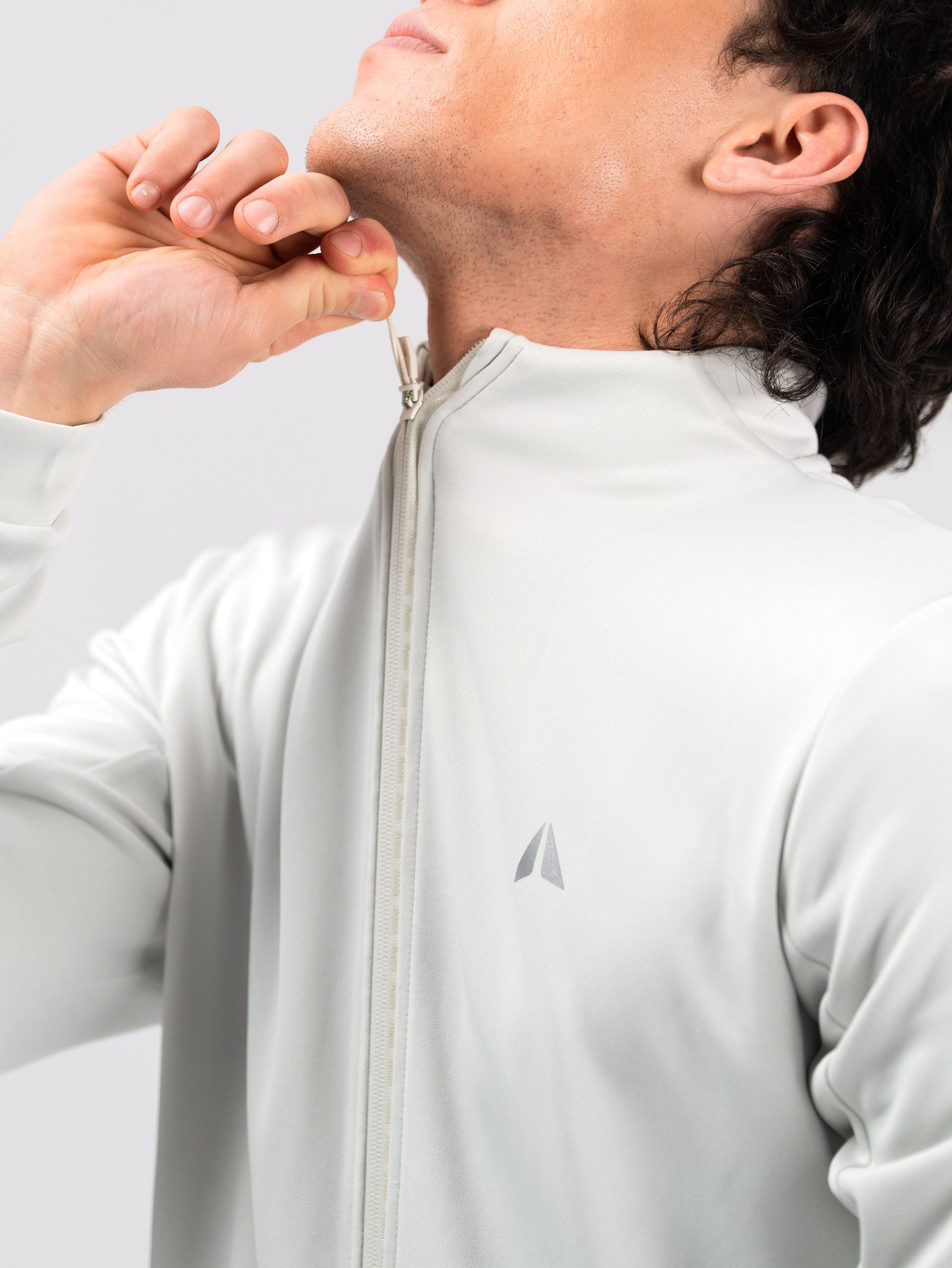 RUNNING JACKET
