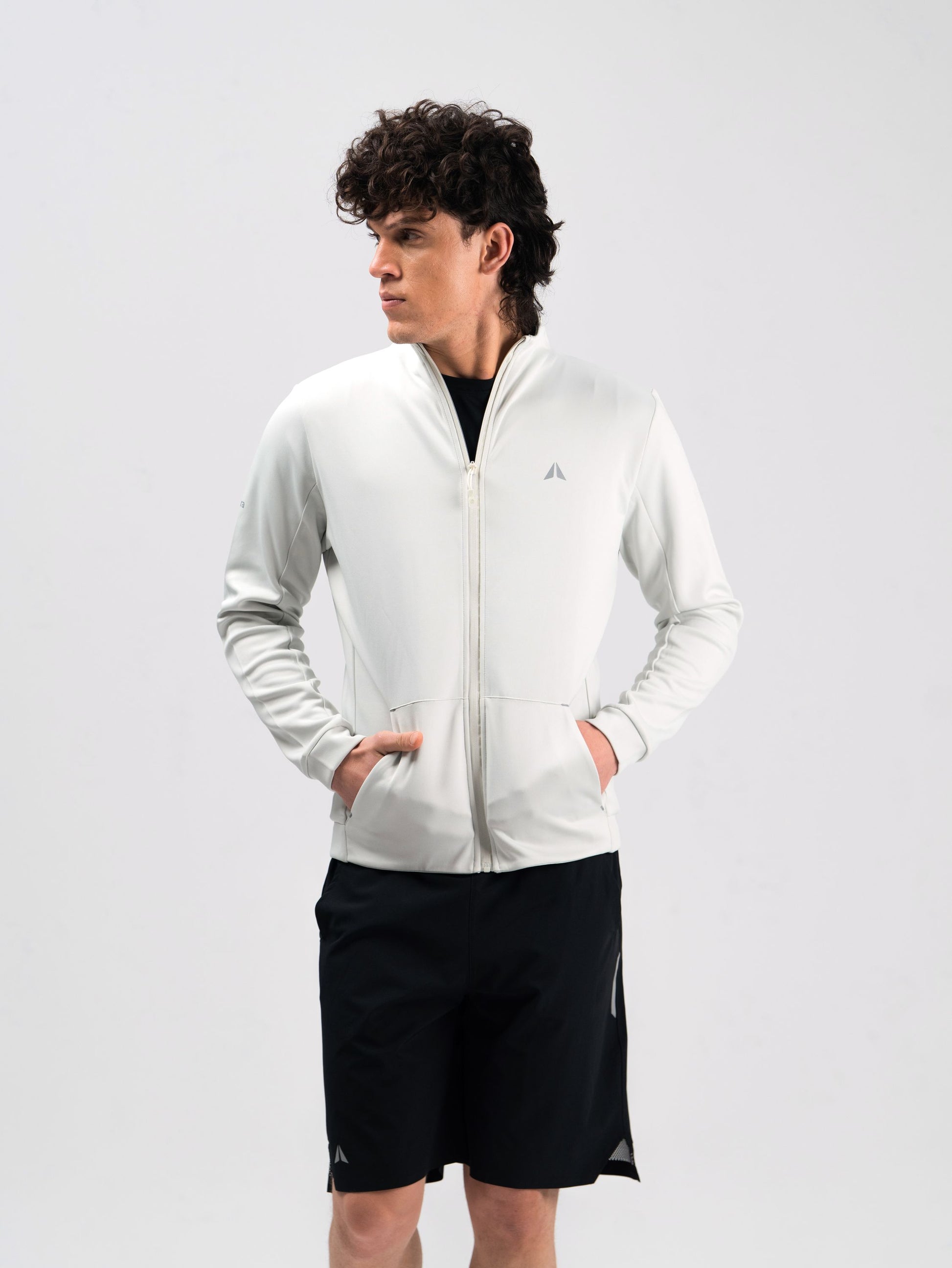 RUNNING JACKET