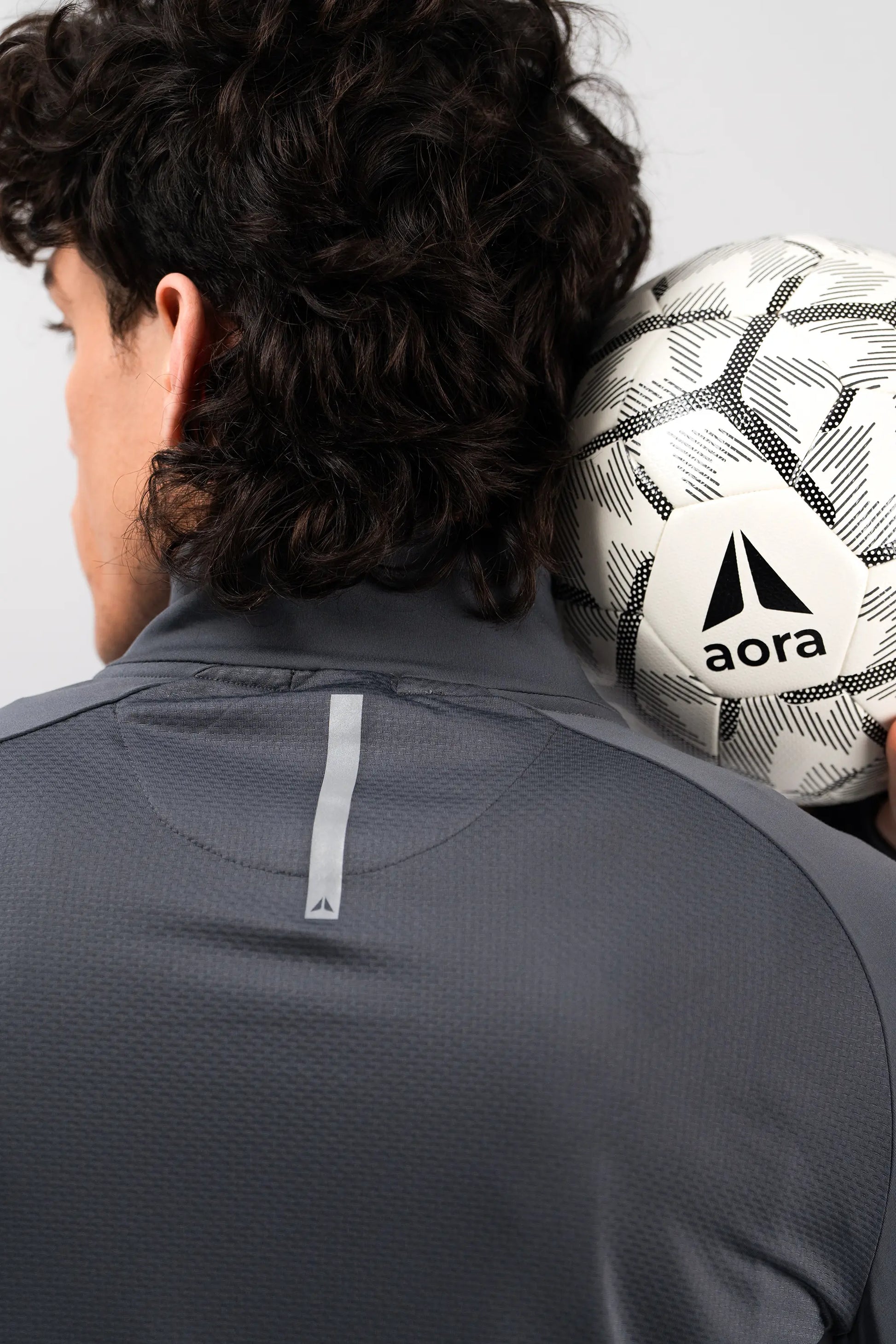 RUNNING JACKET