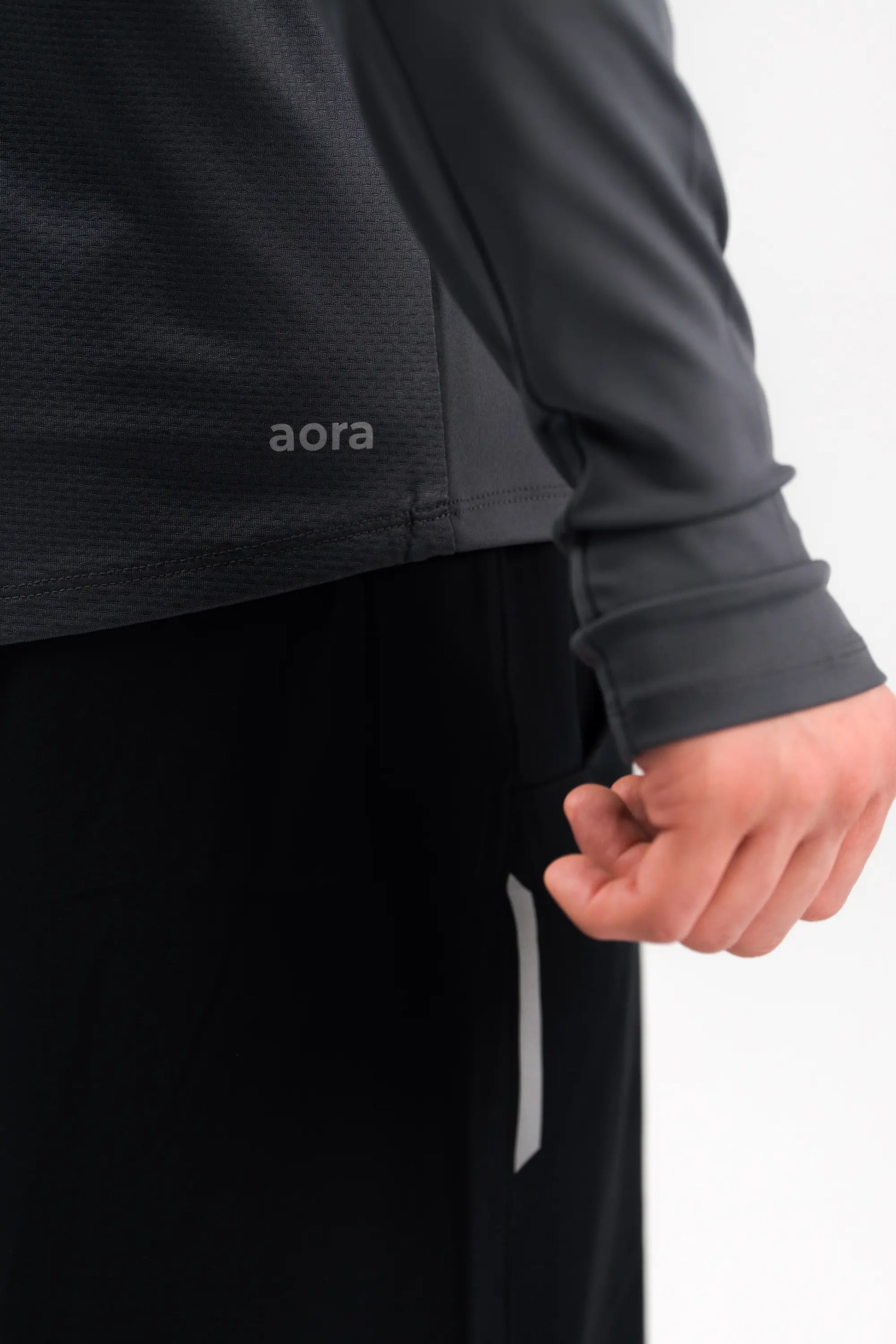 RUNNING JACKET