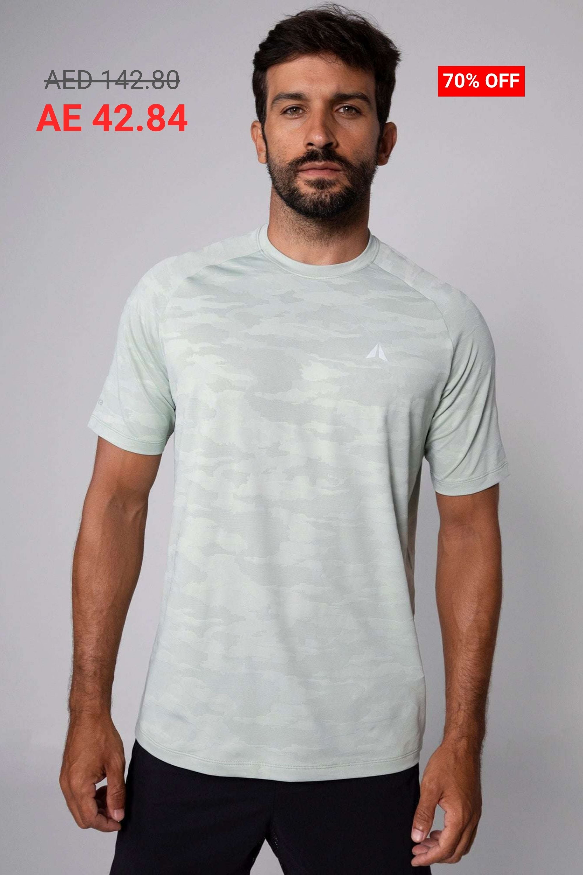 PERFORMANCE TSHIRT