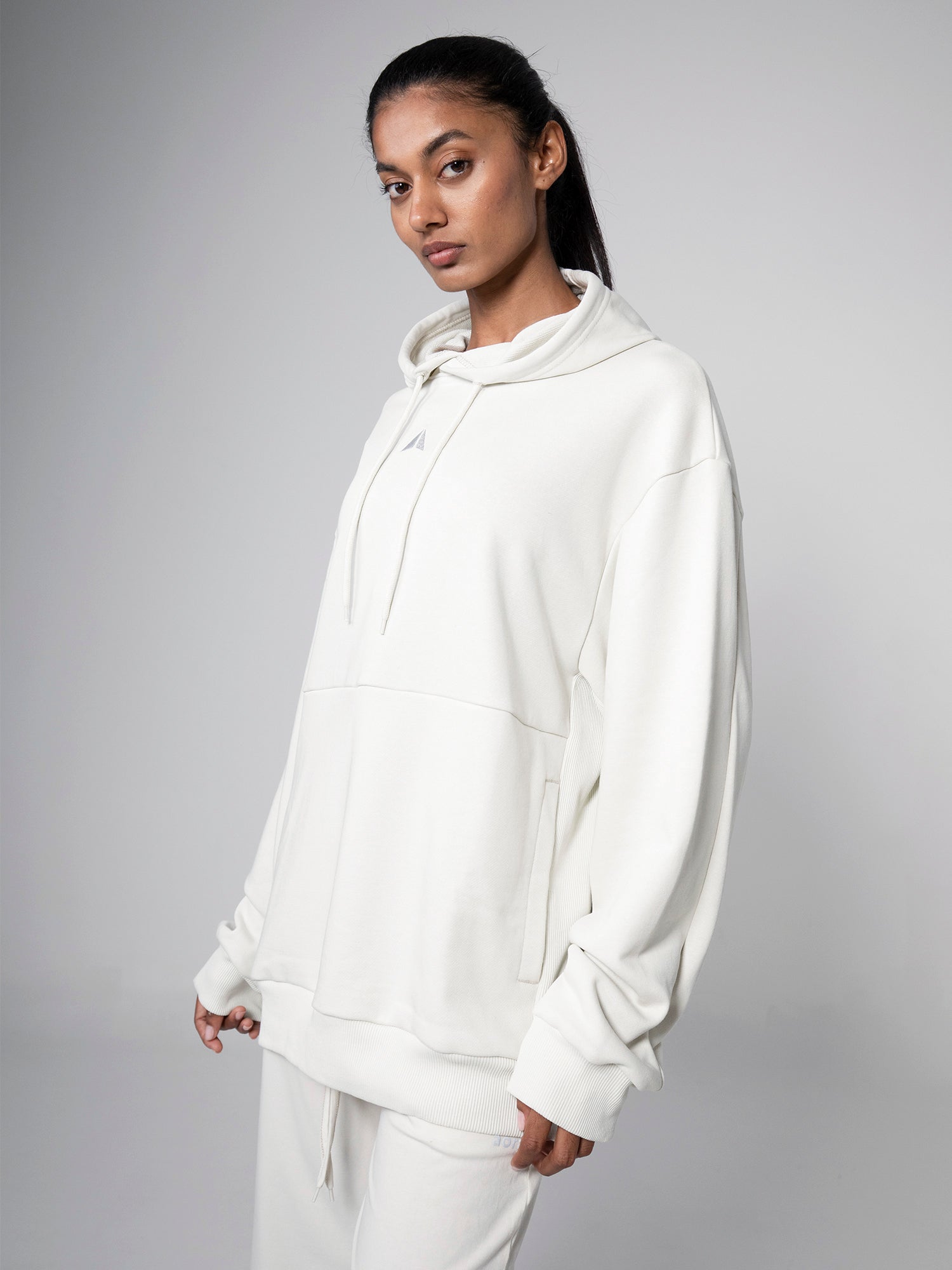 UNISEX SANTARO OVERSIZE HOODIE