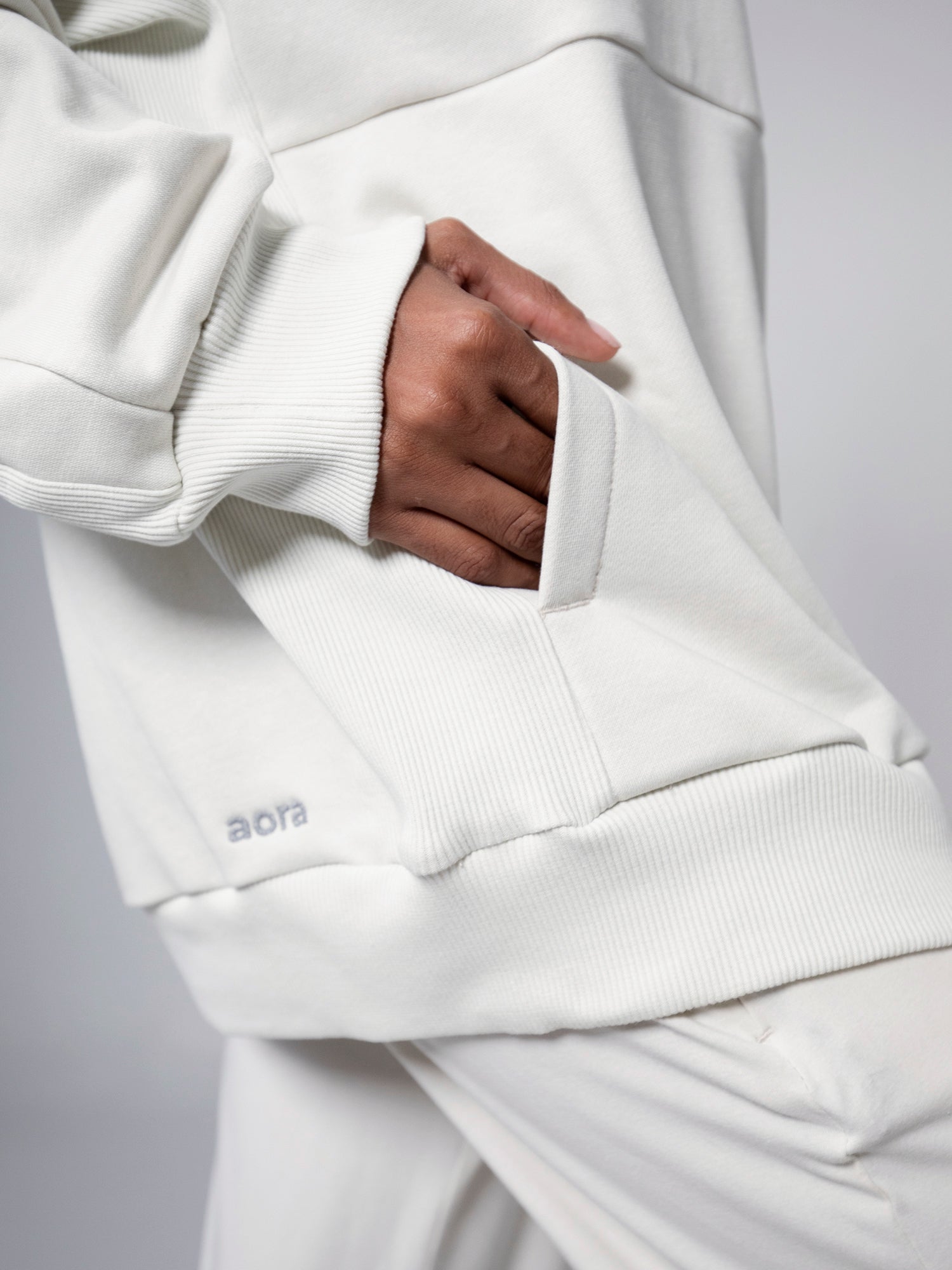UNISEX SANTARO OVERSIZE HOODIE