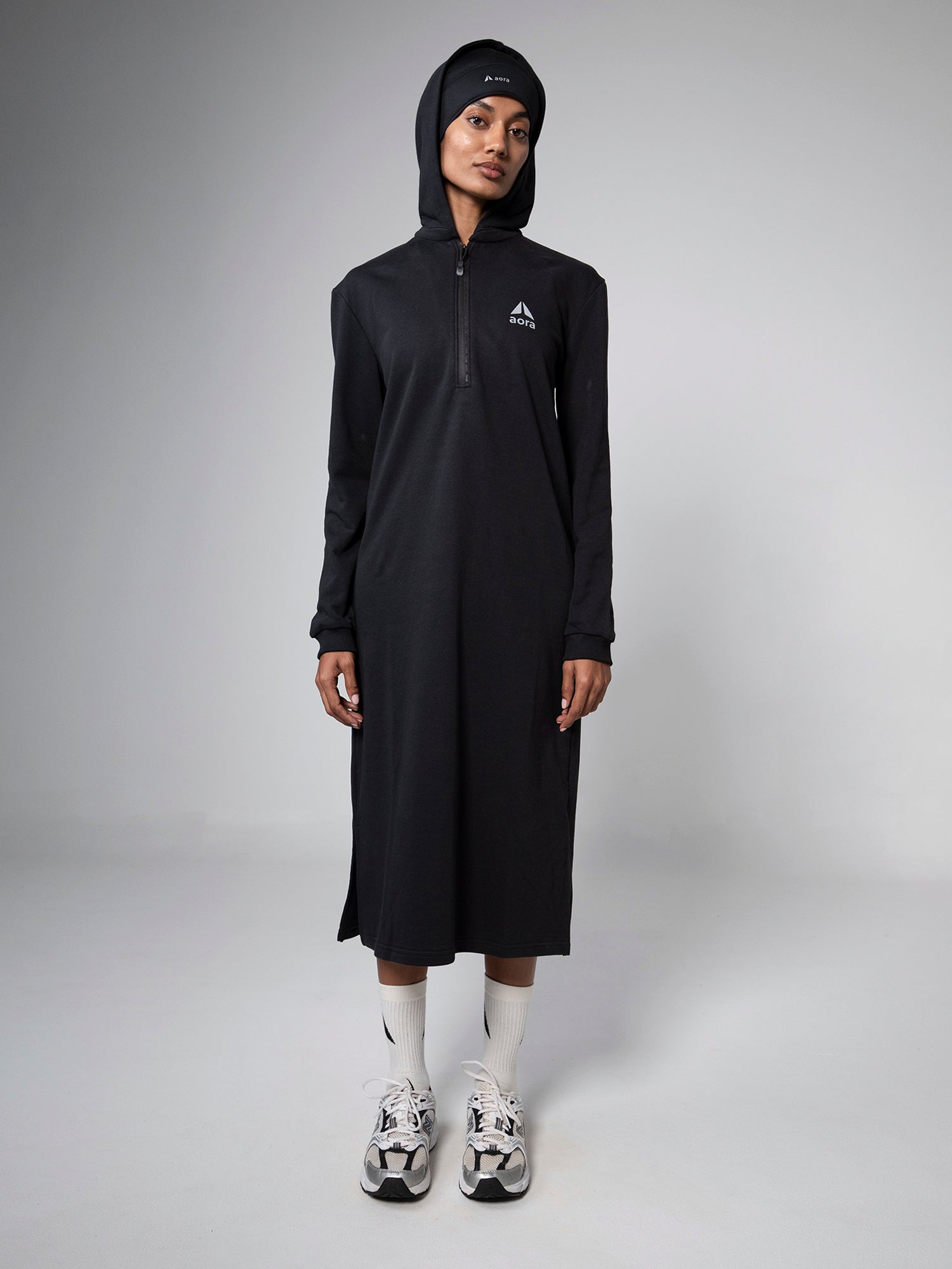 MERAKI HALF ZIP HOODIE