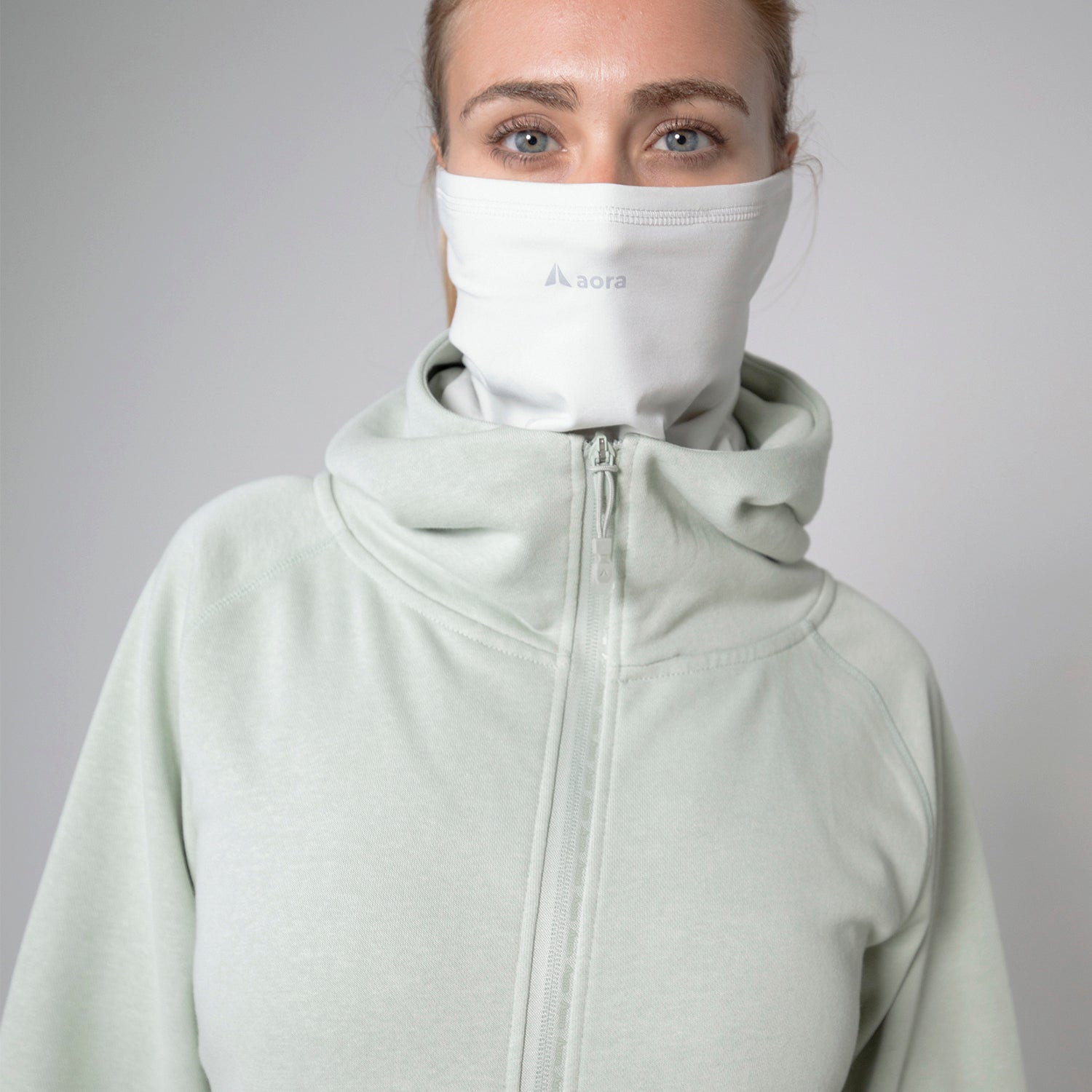 NECK WARMER