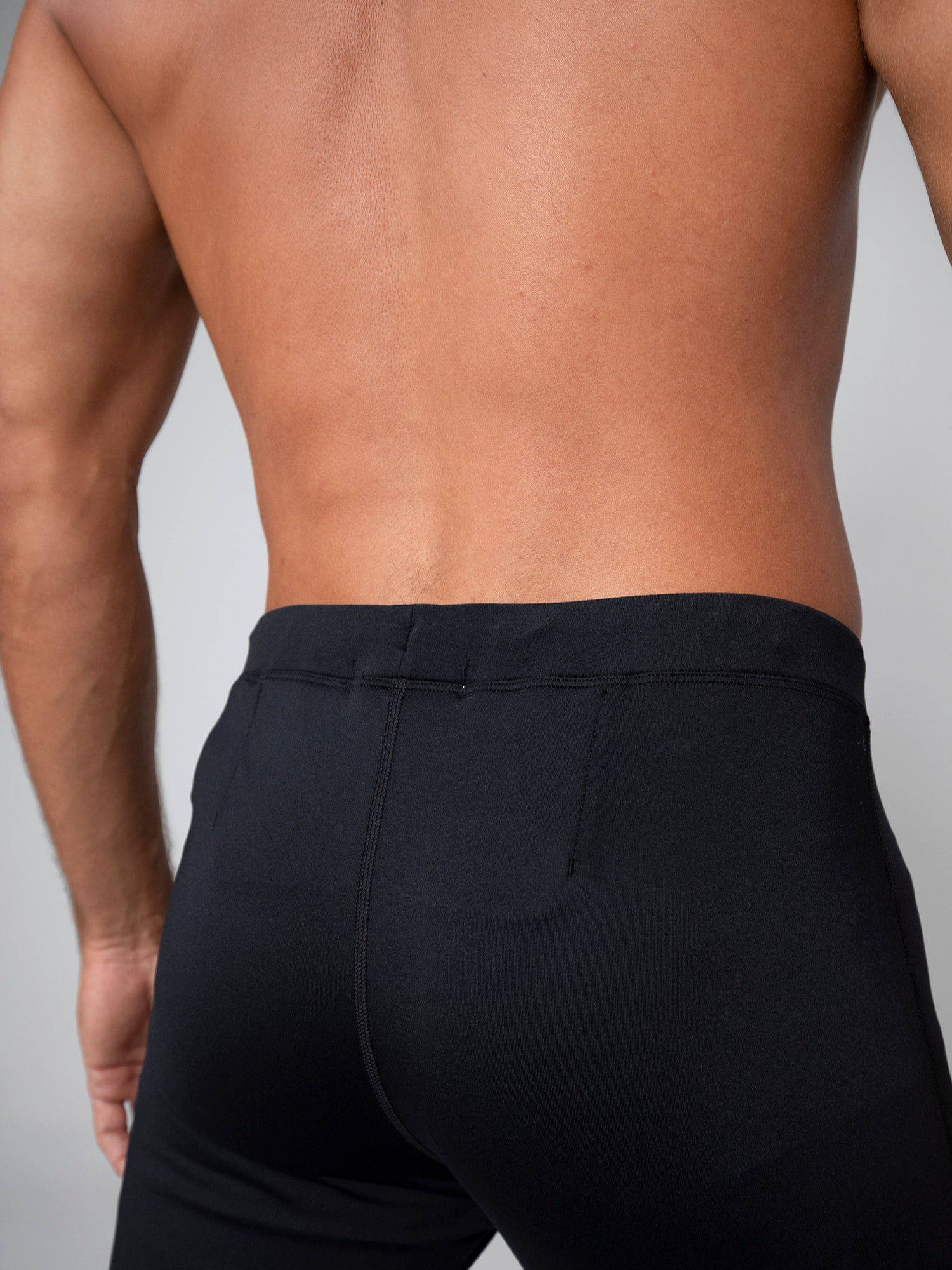 HYBRID TIGHT