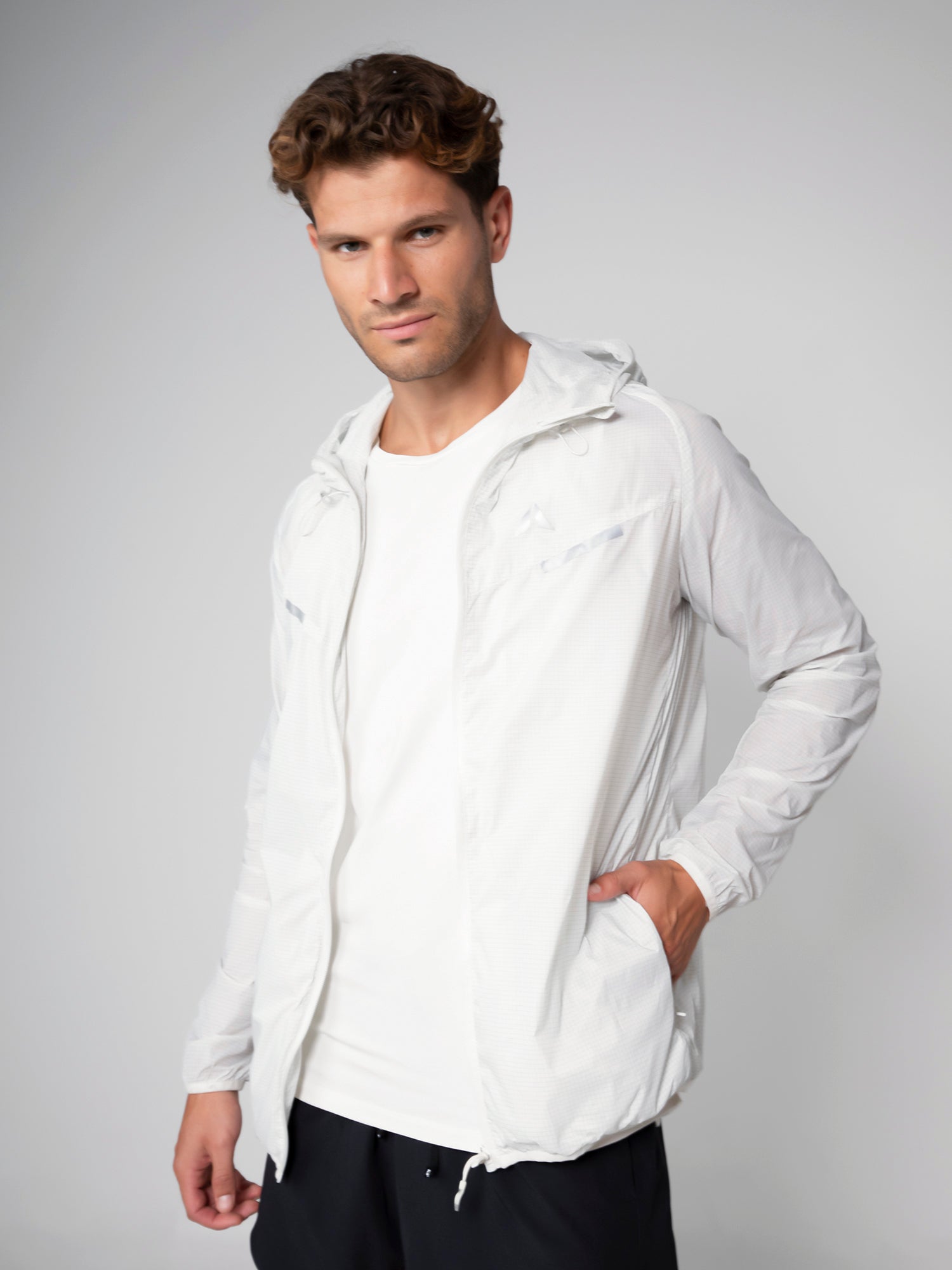 ULTRALIGHT WINDBREAKER JACKET