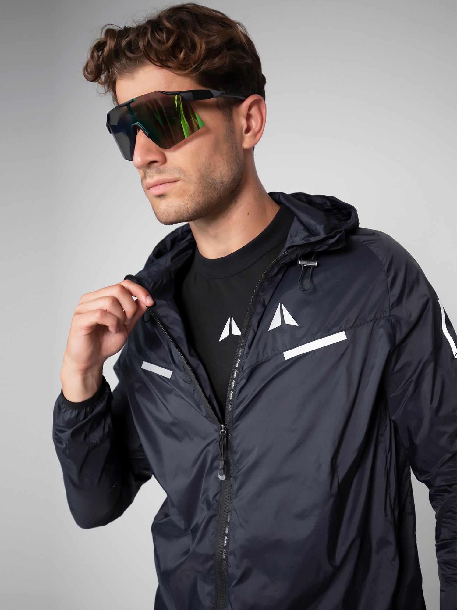 ULTRALIGHT WINDBREAKER JACKET
