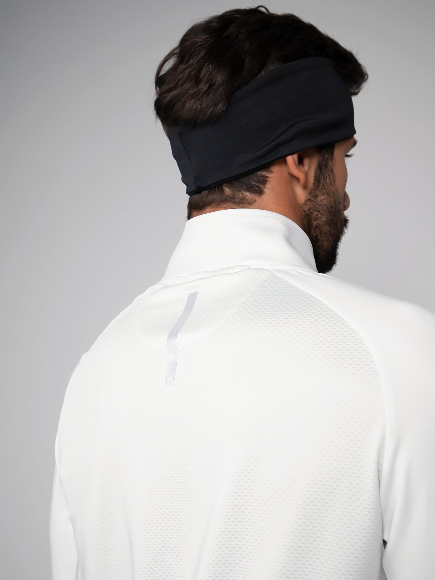 RUNNING JACKET