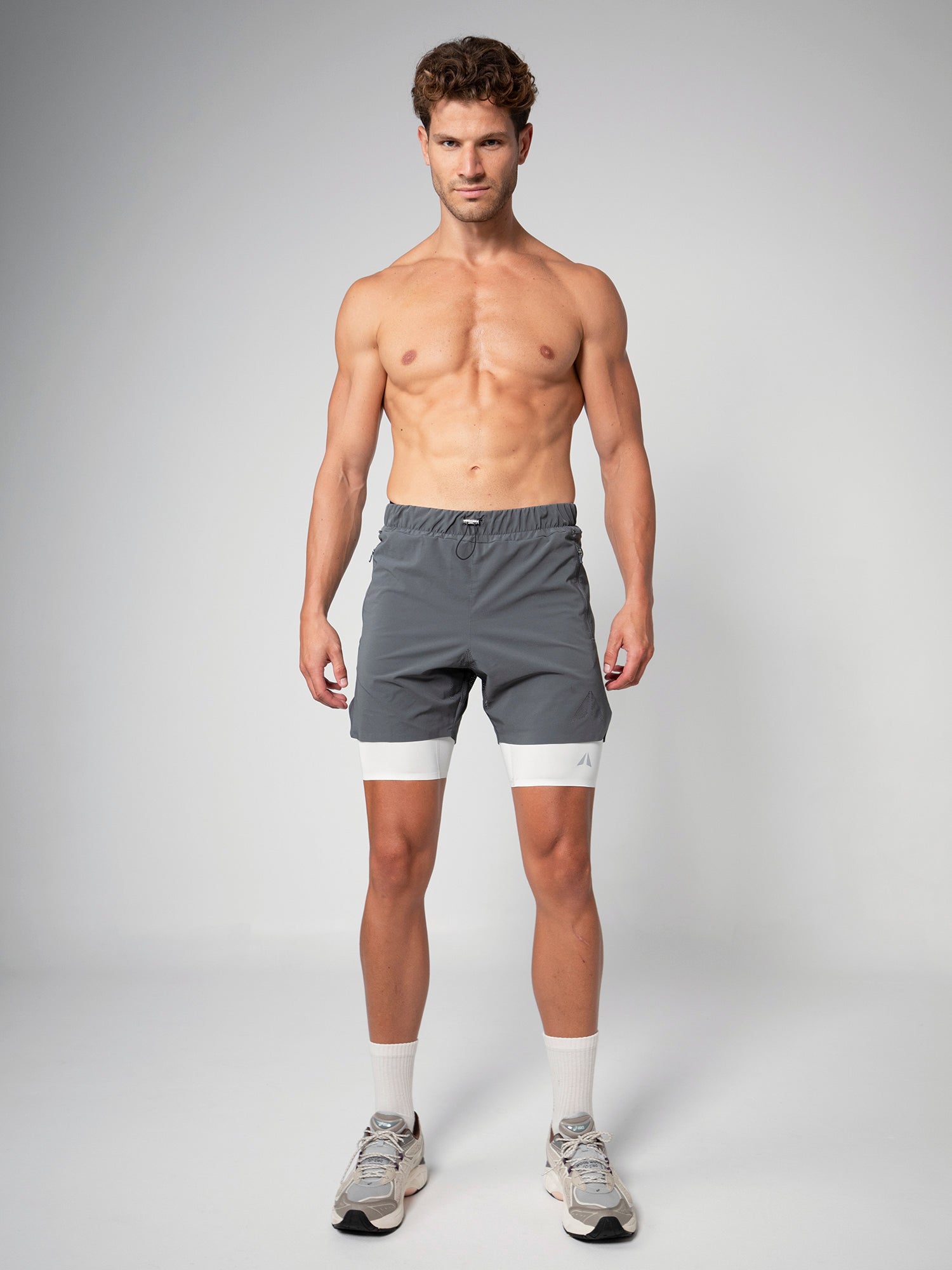 HIGH PERFORMANCE SHORT