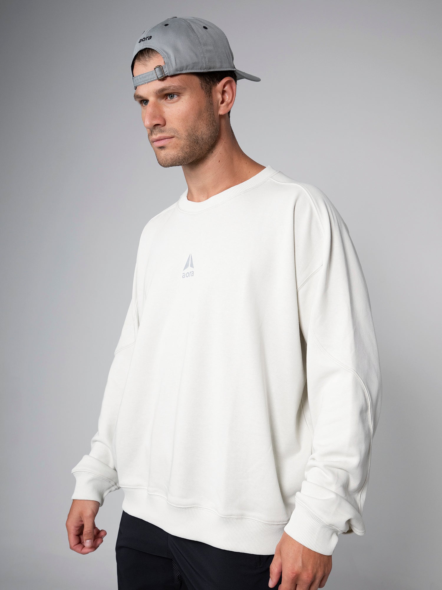 UNISEX NAIKAN OVERSIZE SWEATER
