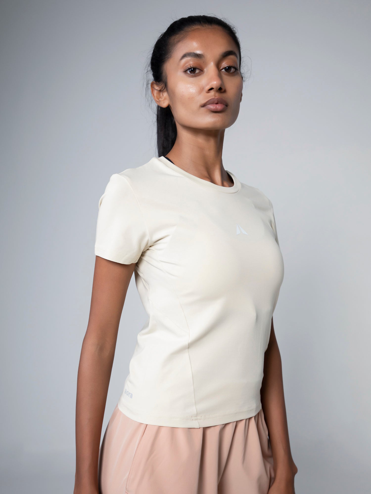 BASIC TRAINING TEE For Women- Aora Athliesure Shop online in Dubai