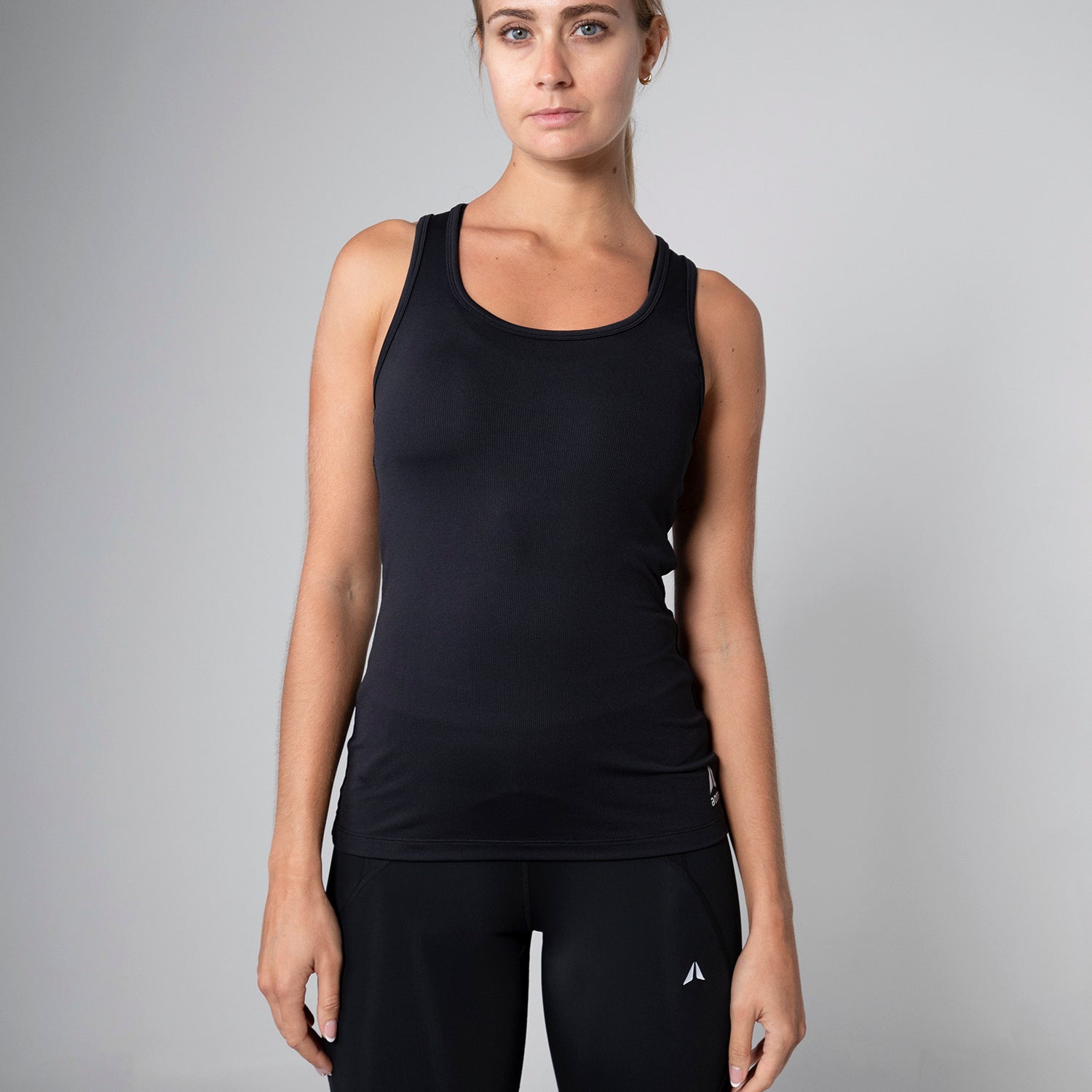 DAILY TANK TOP