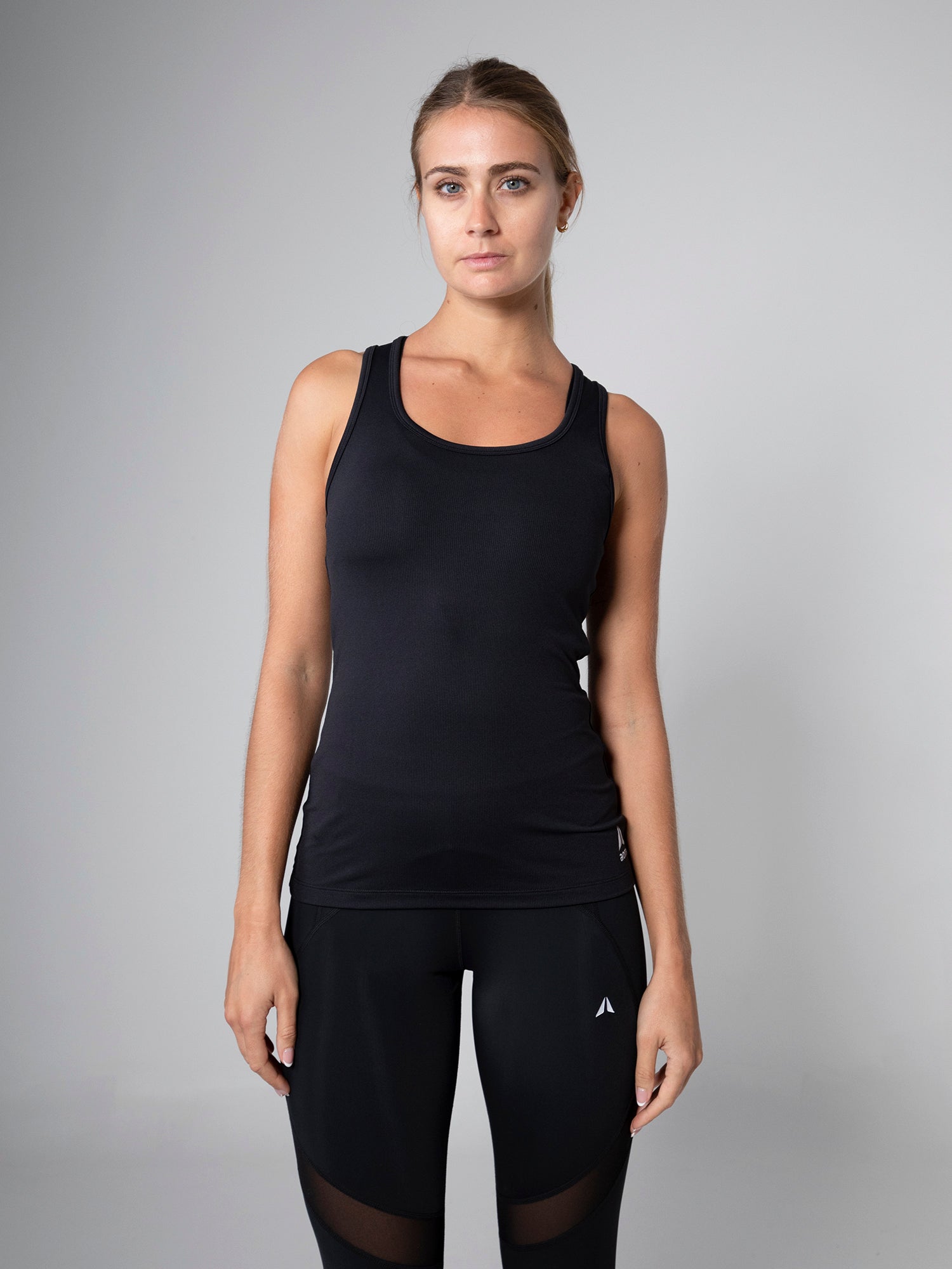 DAILY TANK TOP