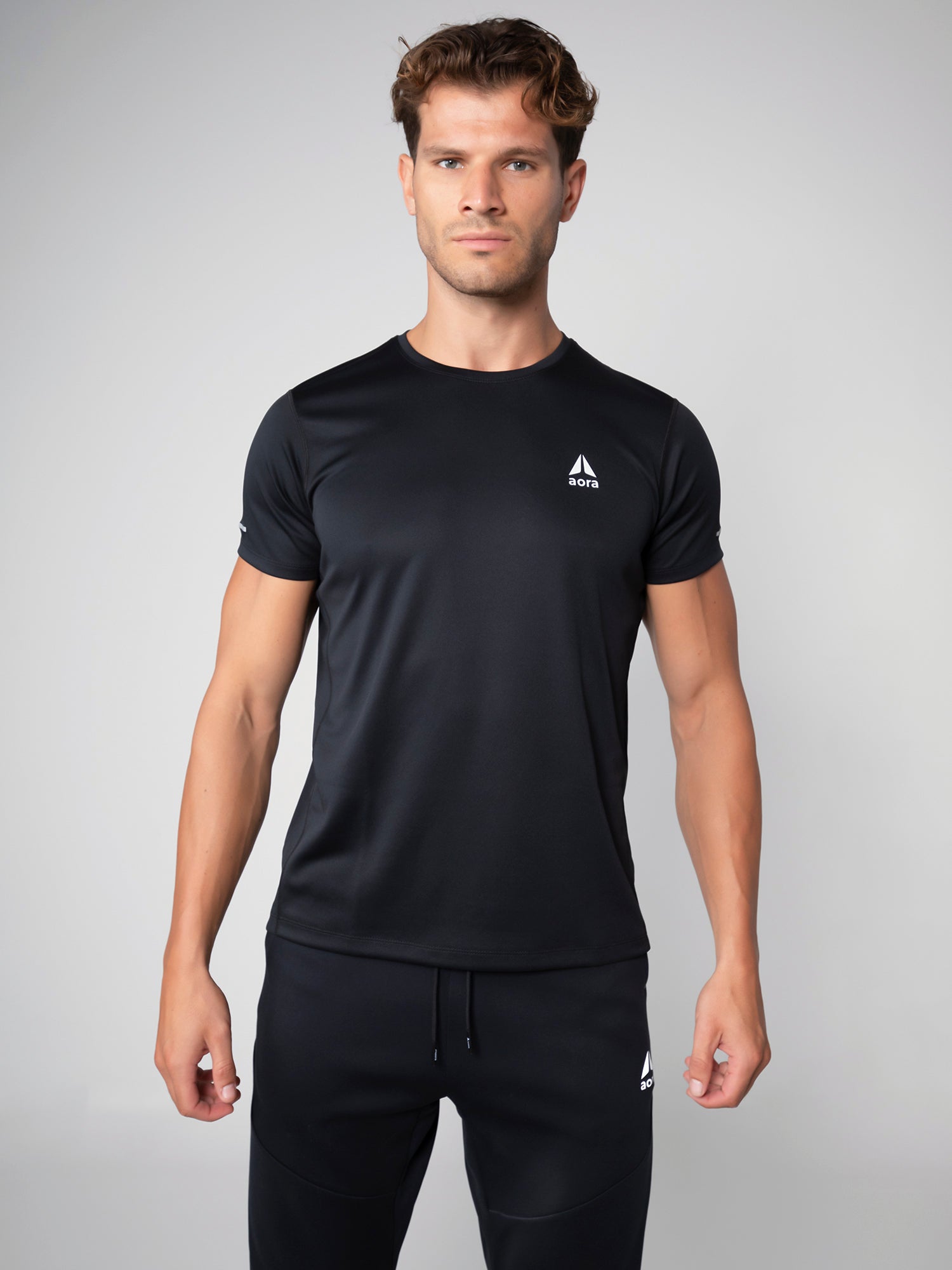 ULTRALIGHT MESH TEE