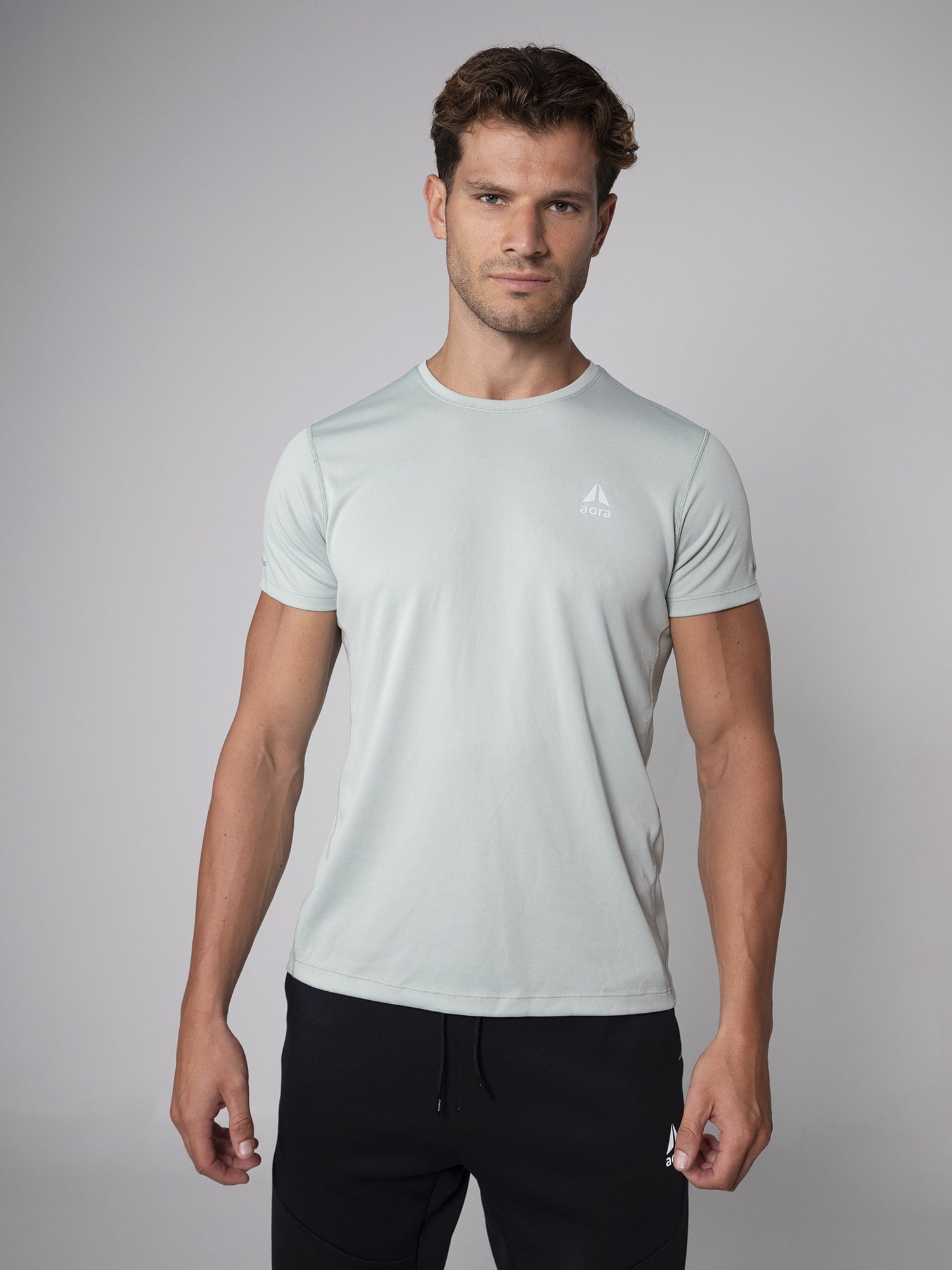 ULTRALIGHT MESH TEE