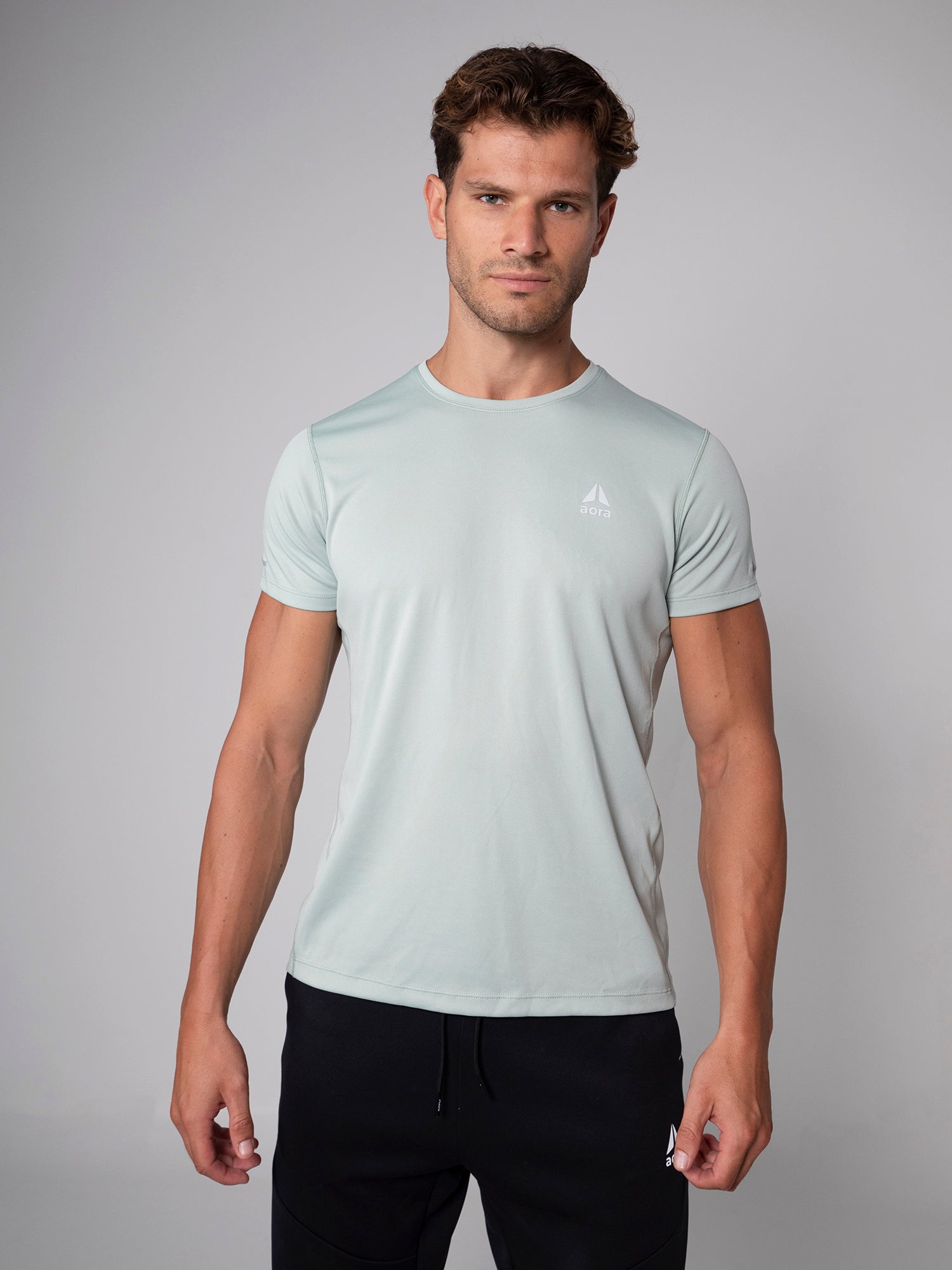 ULTRALIGHT MESH TEE