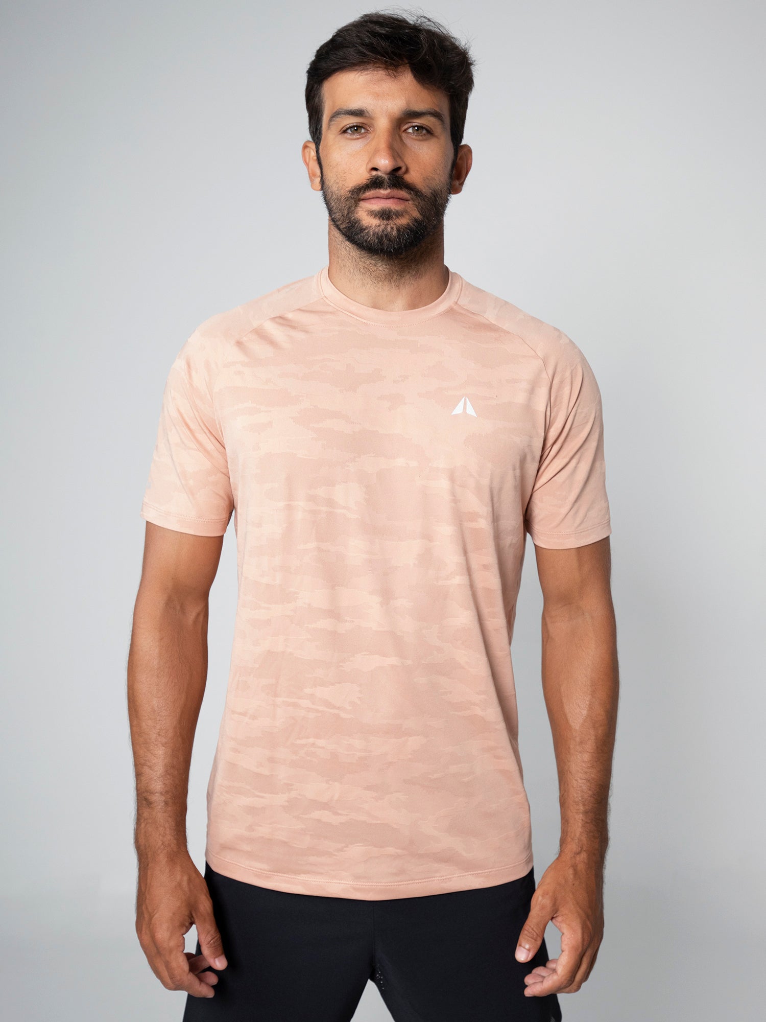 PERFORMANCE TSHIRT