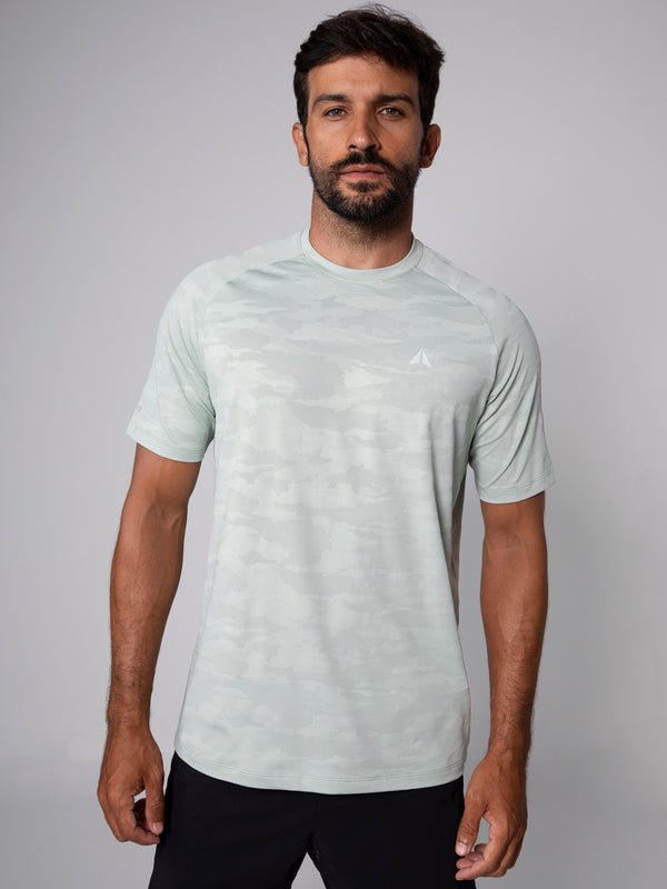PERFORMANCE TSHIRT