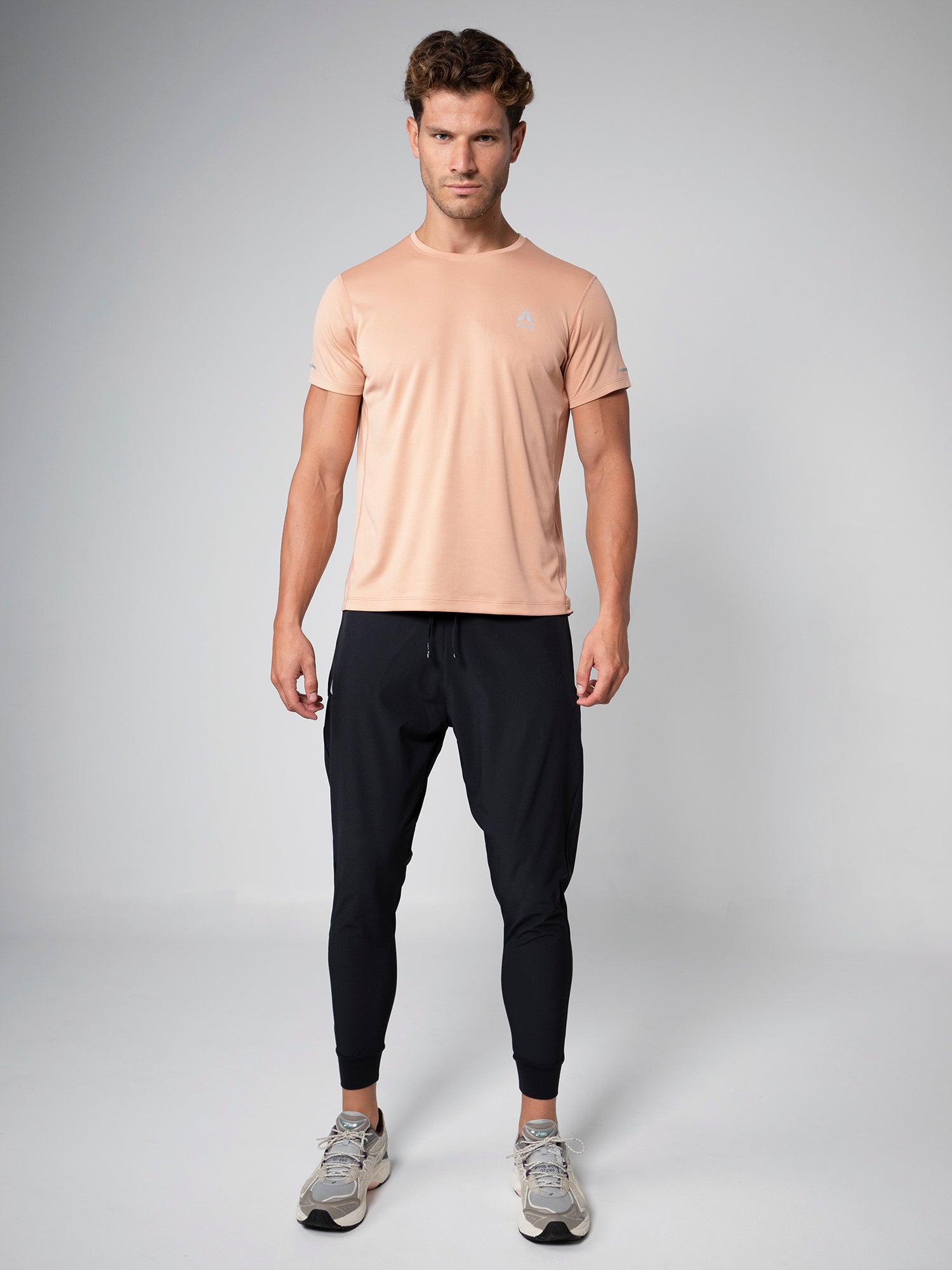 ULTRALIGHT MESH TEE