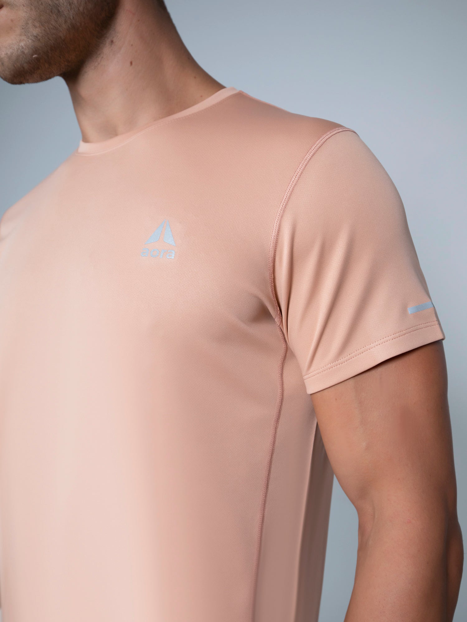 ULTRALIGHT MESH TEE
