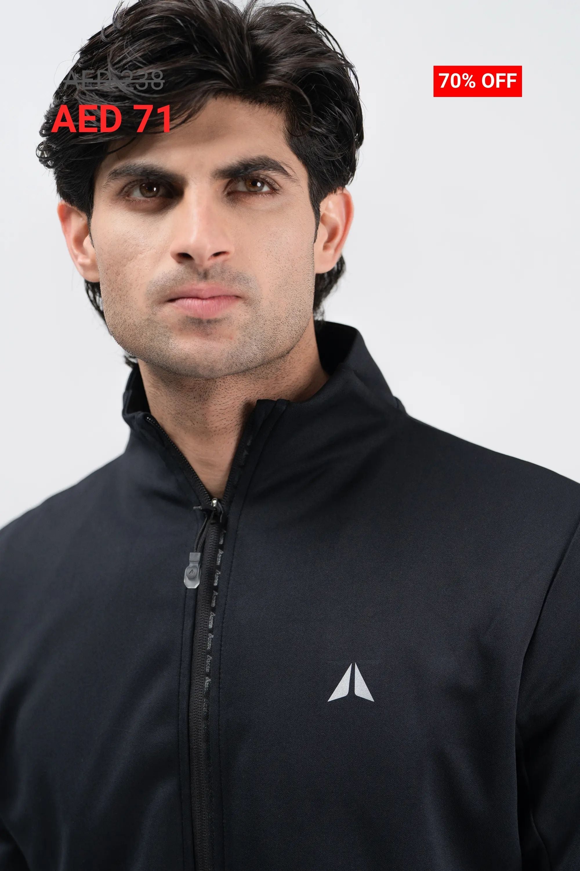 PERFORMANCE JACKET