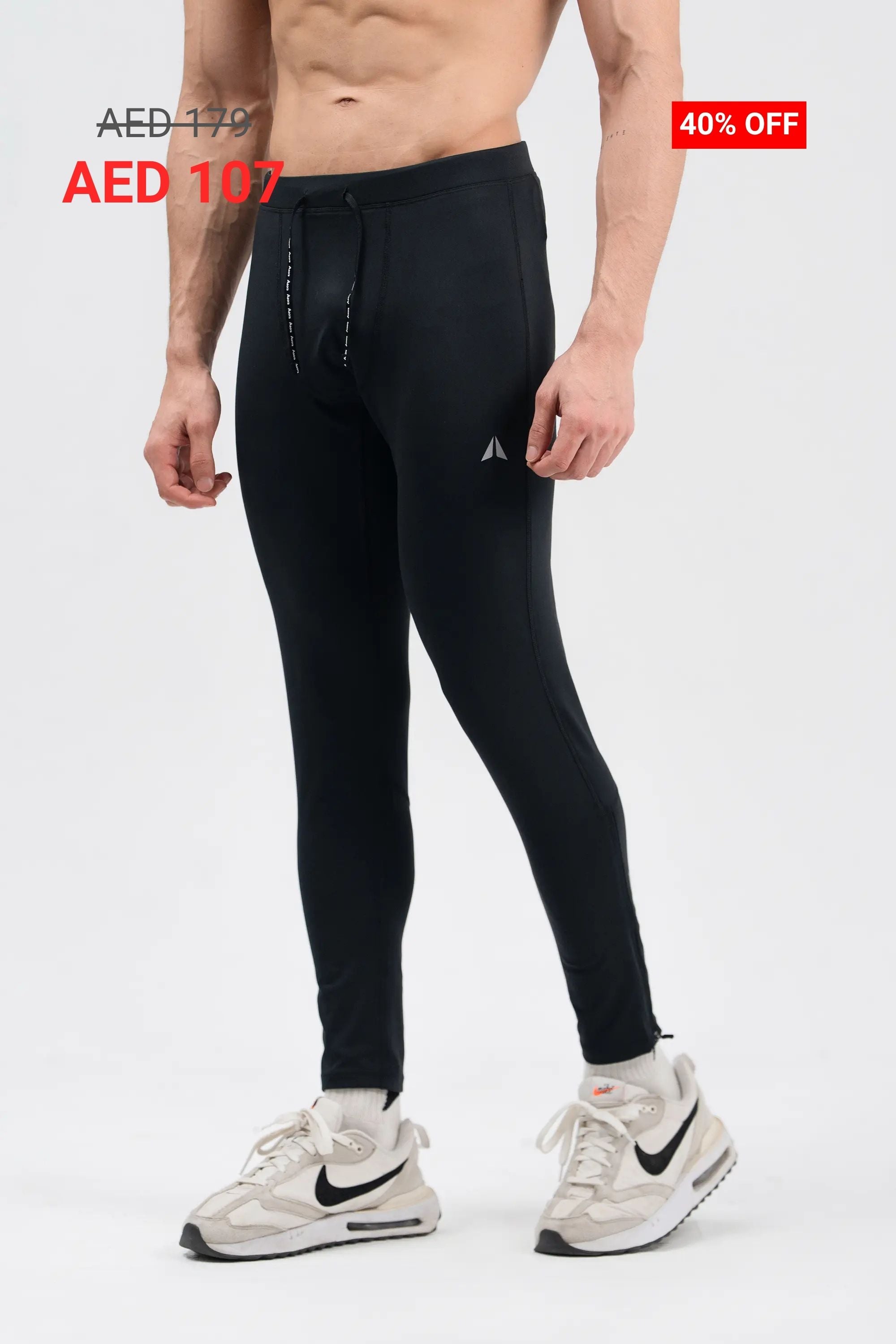 NEVO TECH SWEATPANTS