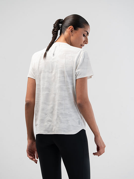 ULTRALIGHT PERFORMANCE TSHIRT