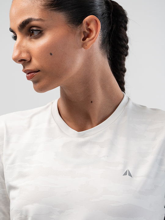 ULTRALIGHT PERFORMANCE TSHIRT