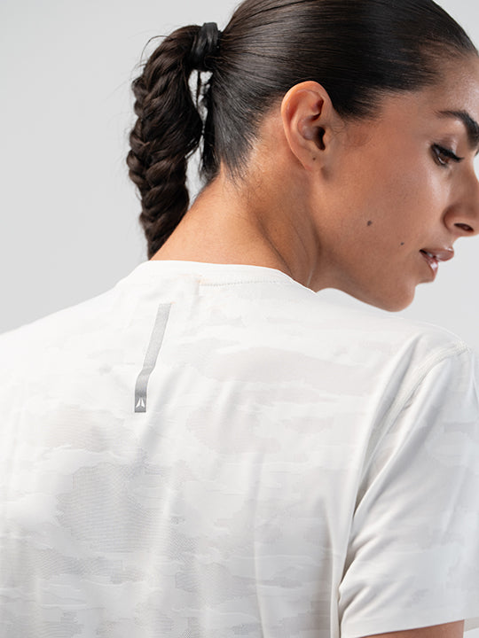 ULTRALIGHT PERFORMANCE TSHIRT