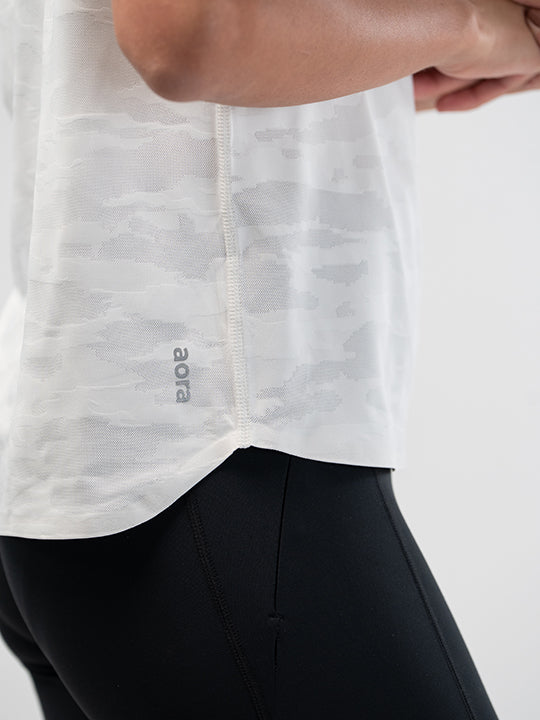 ULTRALIGHT PERFORMANCE TSHIRT