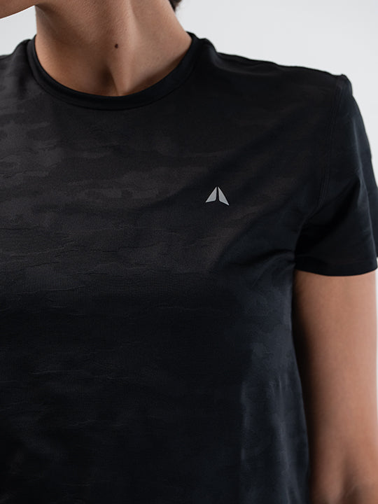 ULTRALIGHT PERFORMANCE TSHIRT