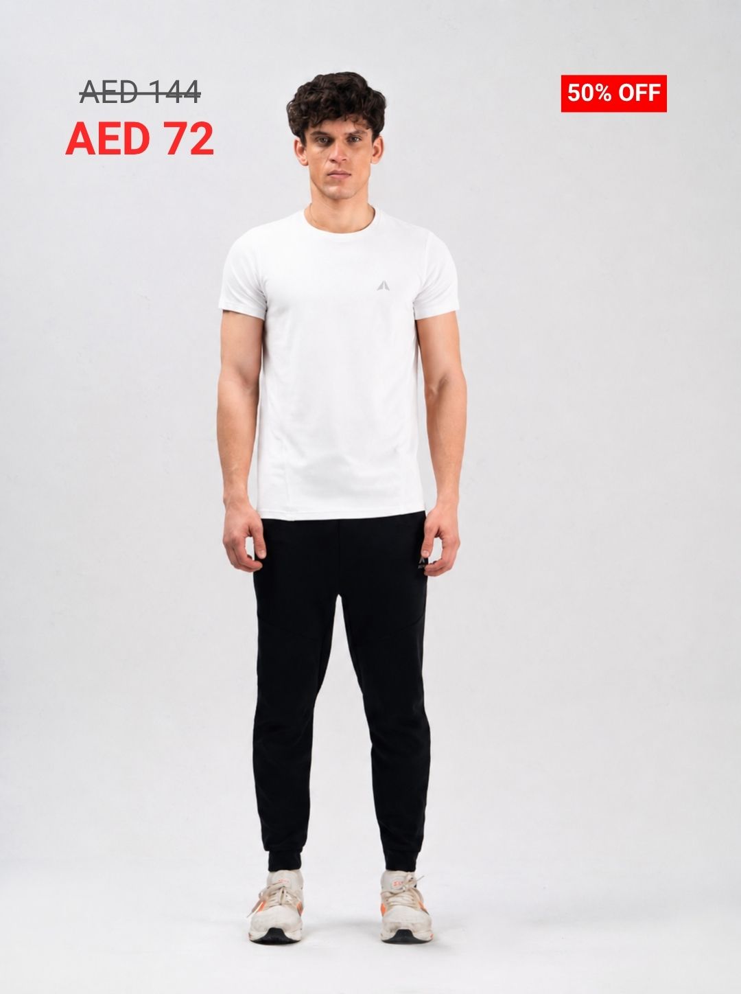 PERFORMANCE BASIC TSHIRT - BEACH