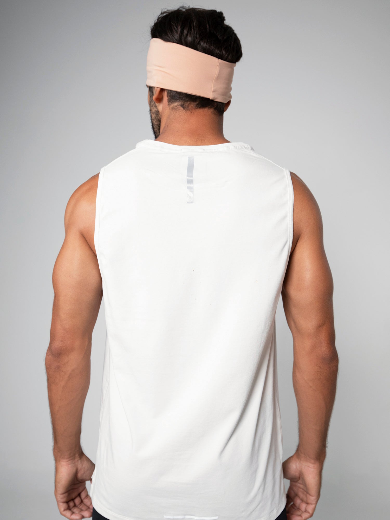 TRAINING TANK TOP