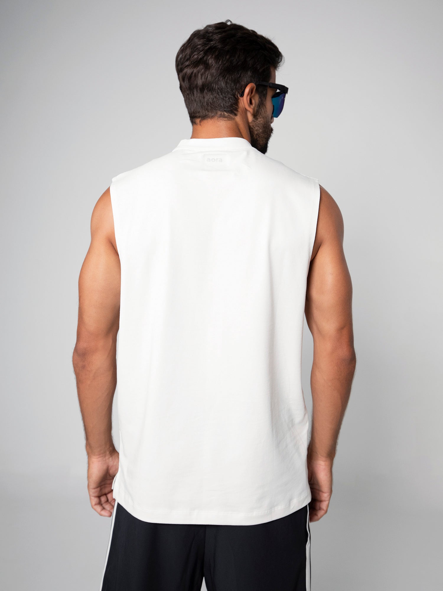 OVERSIZED TANK TOP