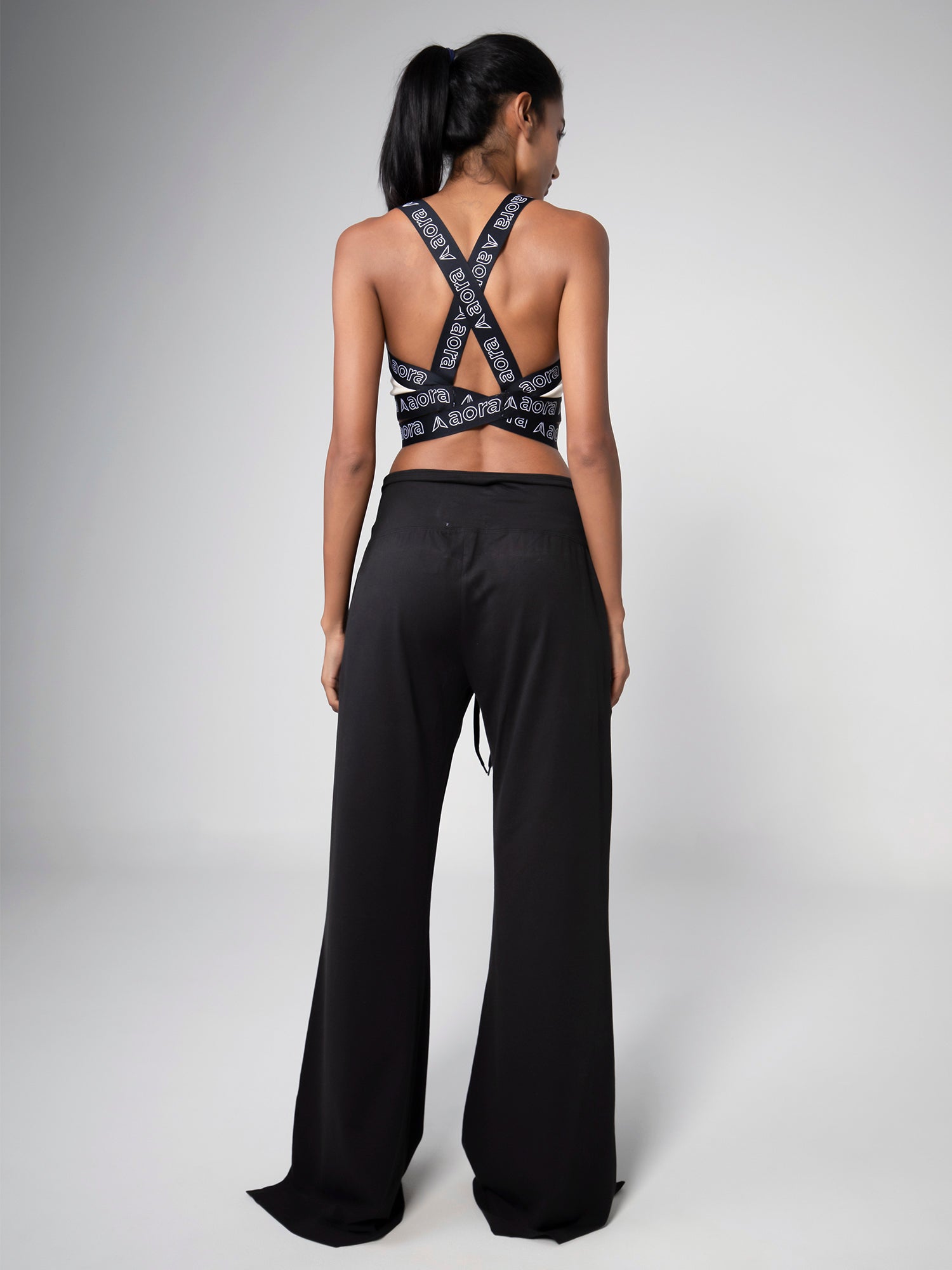BALOON YOGA PANT - BLACK
