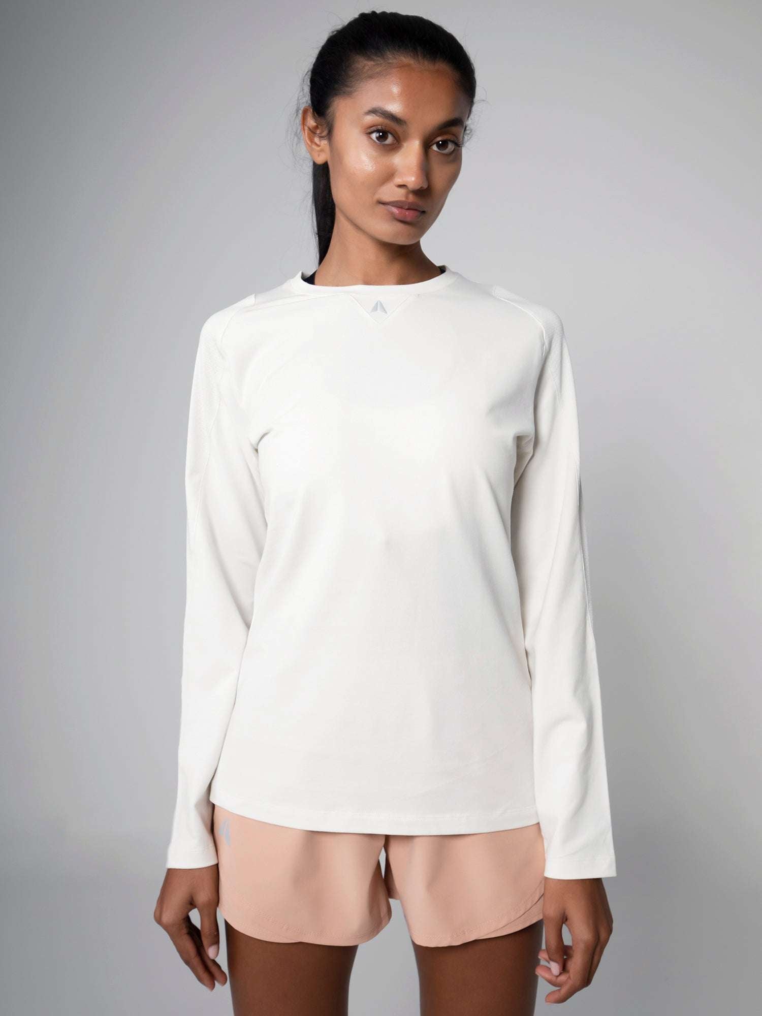 KANZEI LONGSLEEVE - BEACH For Women - Aora Activewear Shop online in Abu Dhabi