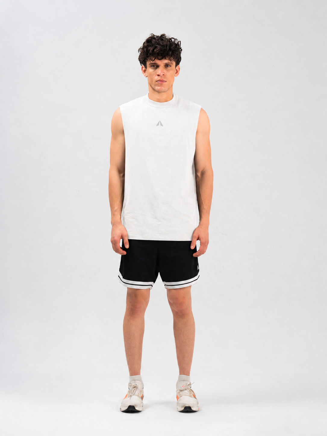 OVERSIZED TANK TOP
